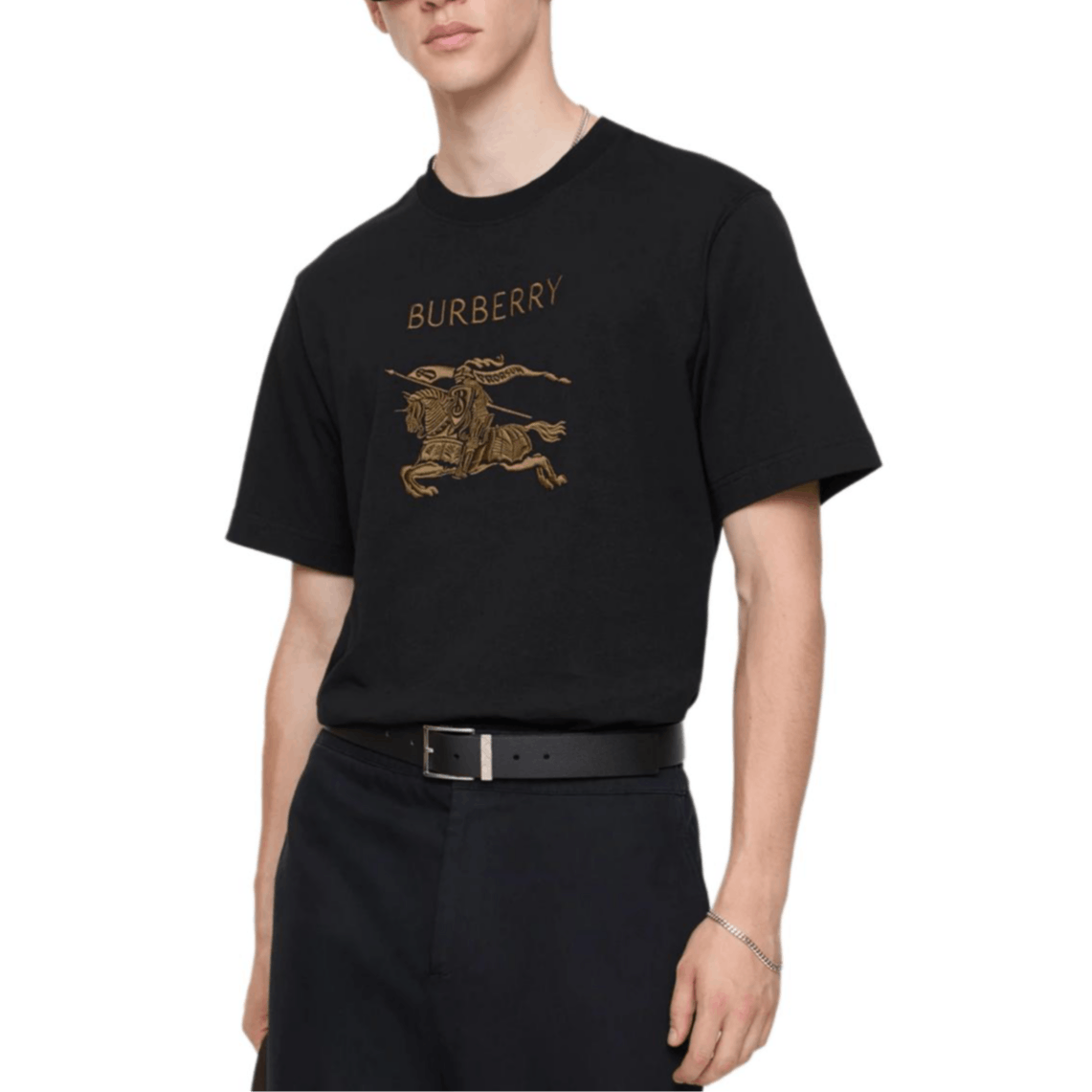 Burberry Burberry Equestrian Knight Logo T-Shirt Size L Size US L / EU 52-54 / 3 - 15 Thumbnail