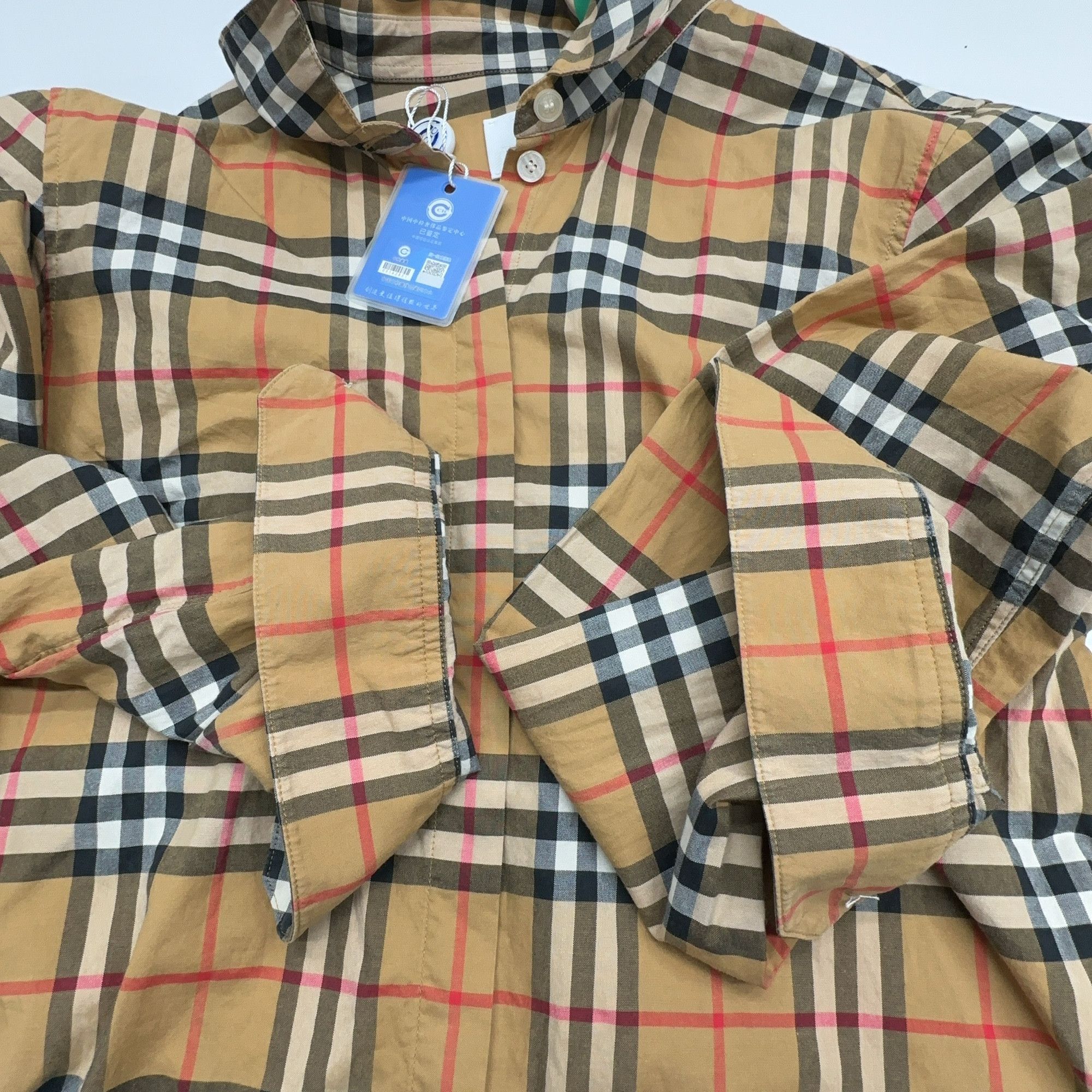 Burberry Burberry Check Button Up Shirt Size 2 Size XS / US 0-2 / IT 36-38 - 5 Thumbnail