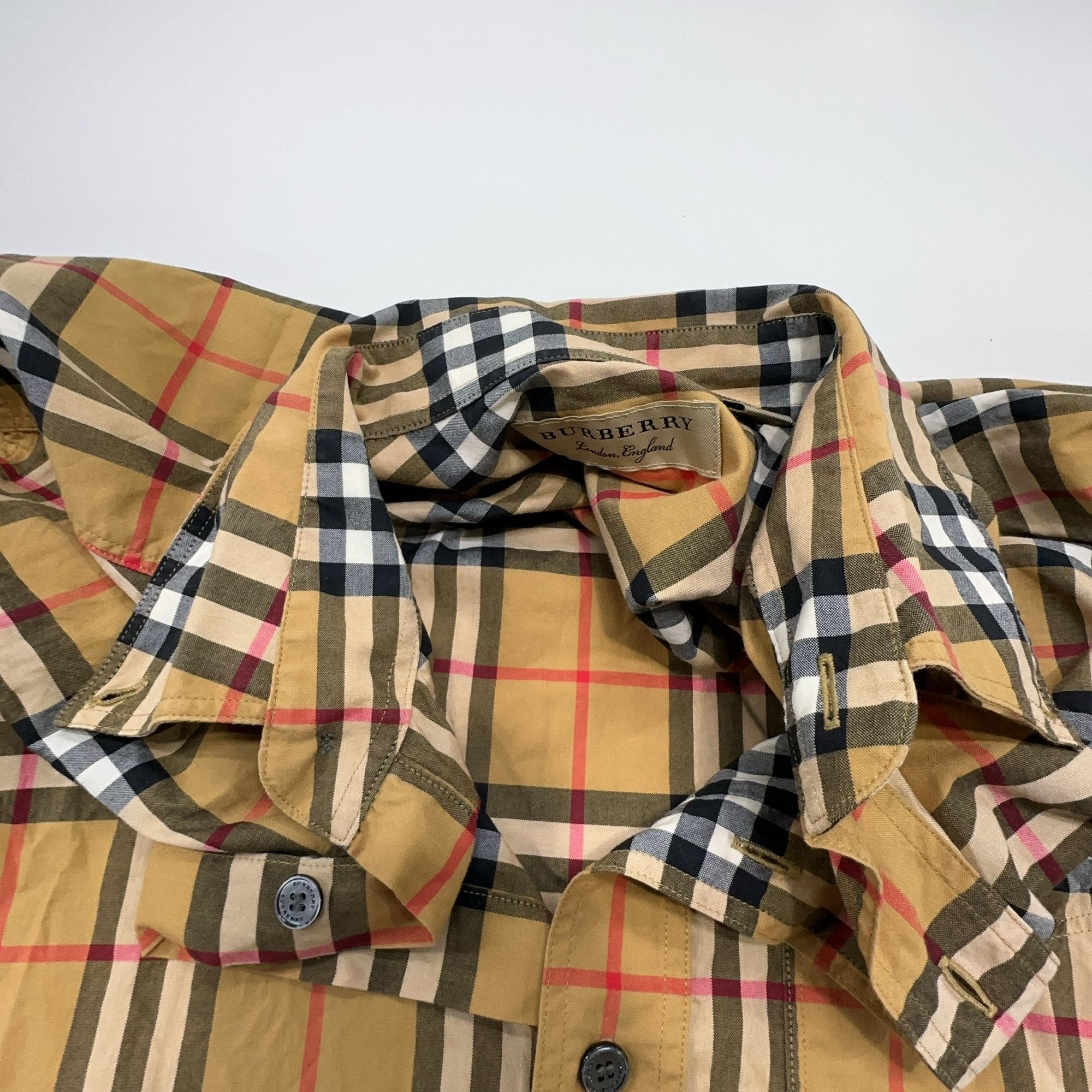 Burberry Burberry Check Button Up Shirt Size XS Size US XS / EU 42 / 0 - 5 Thumbnail
