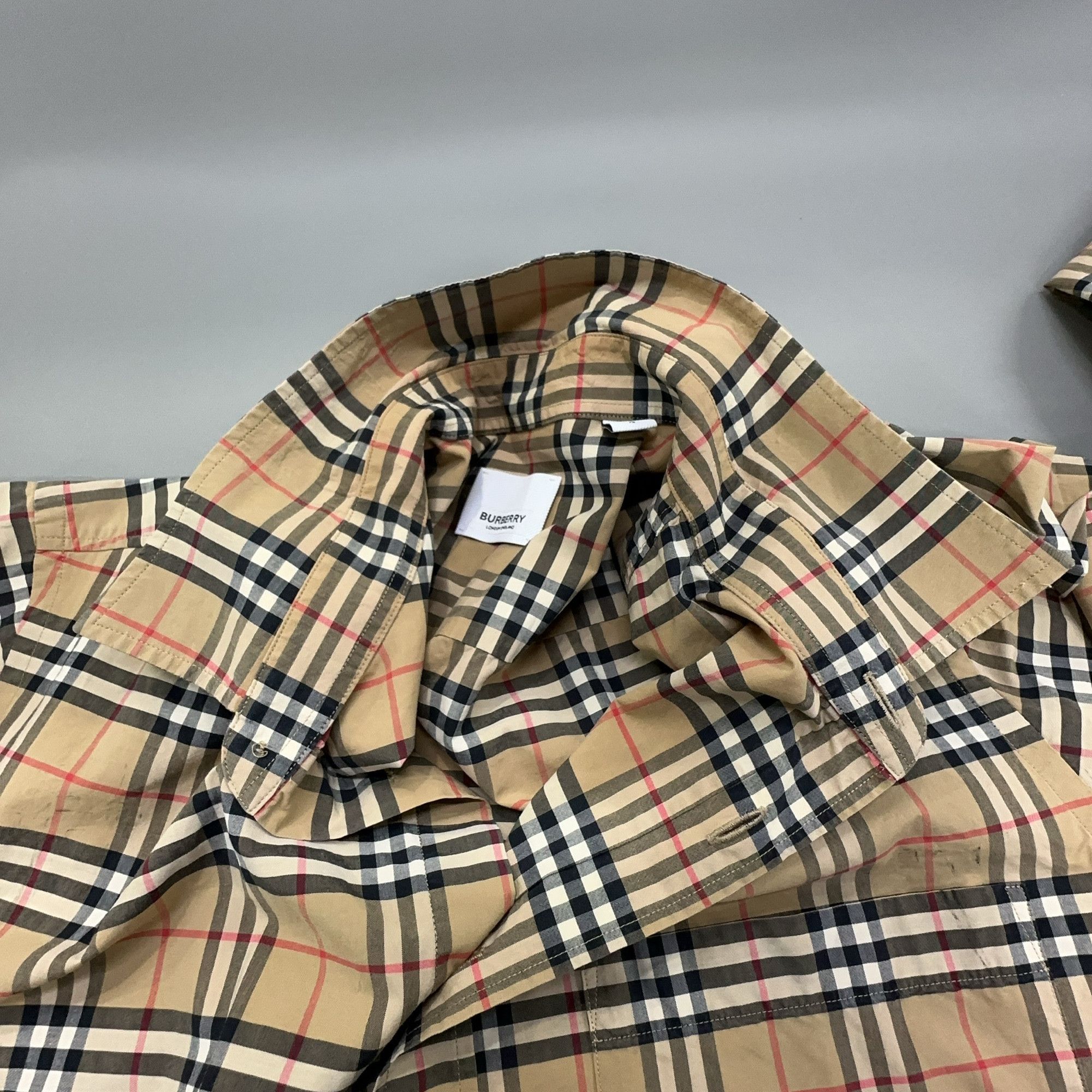 Burberry Burberry Beige Check Button Up Shirt Size L Size US L / EU 52-54 / 3 - 5 Thumbnail