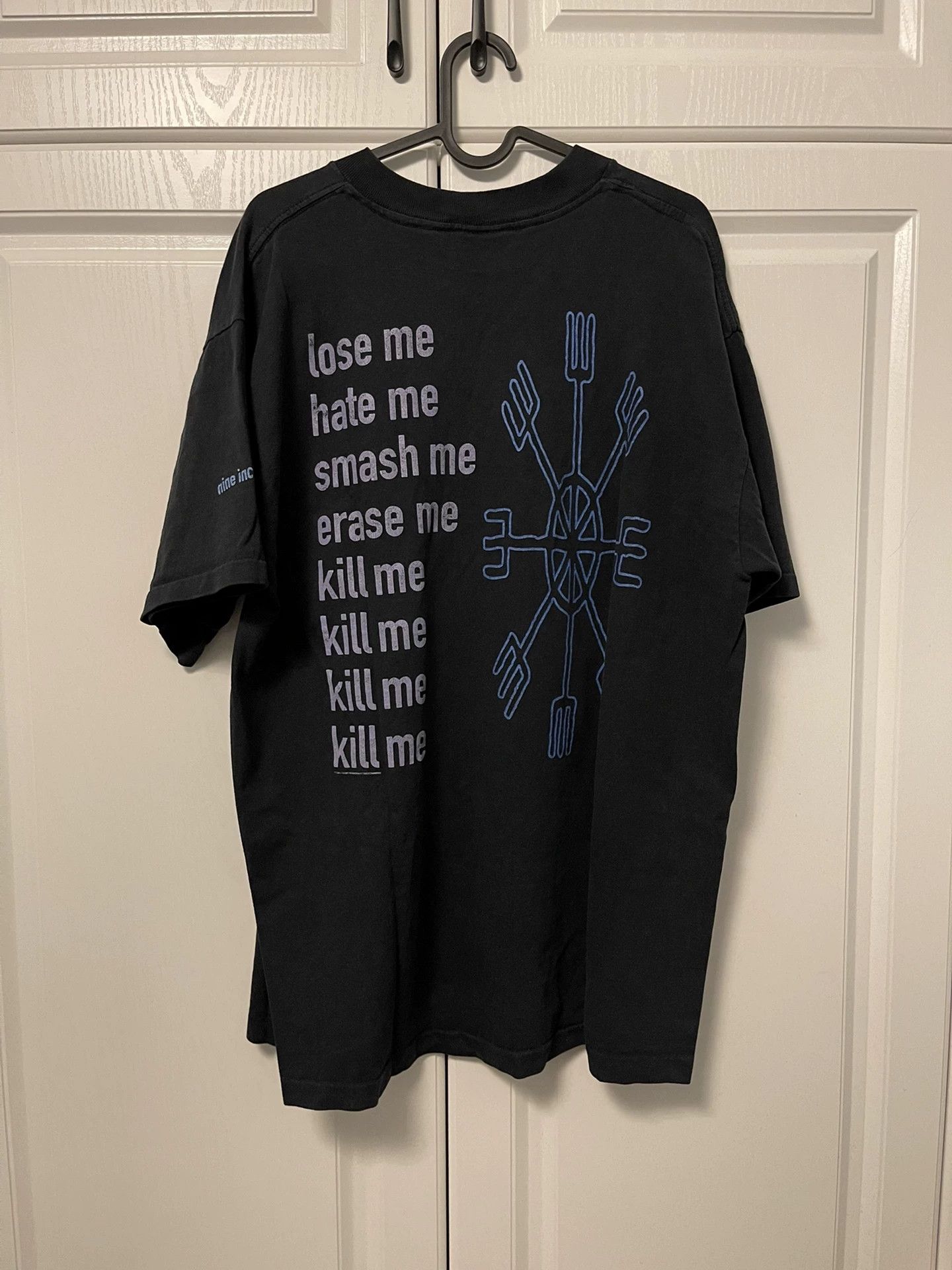 Other Vintage 1994 Nine Inch Nails Tee Size US XL / EU 56 / 4 - 2 Thumbnail