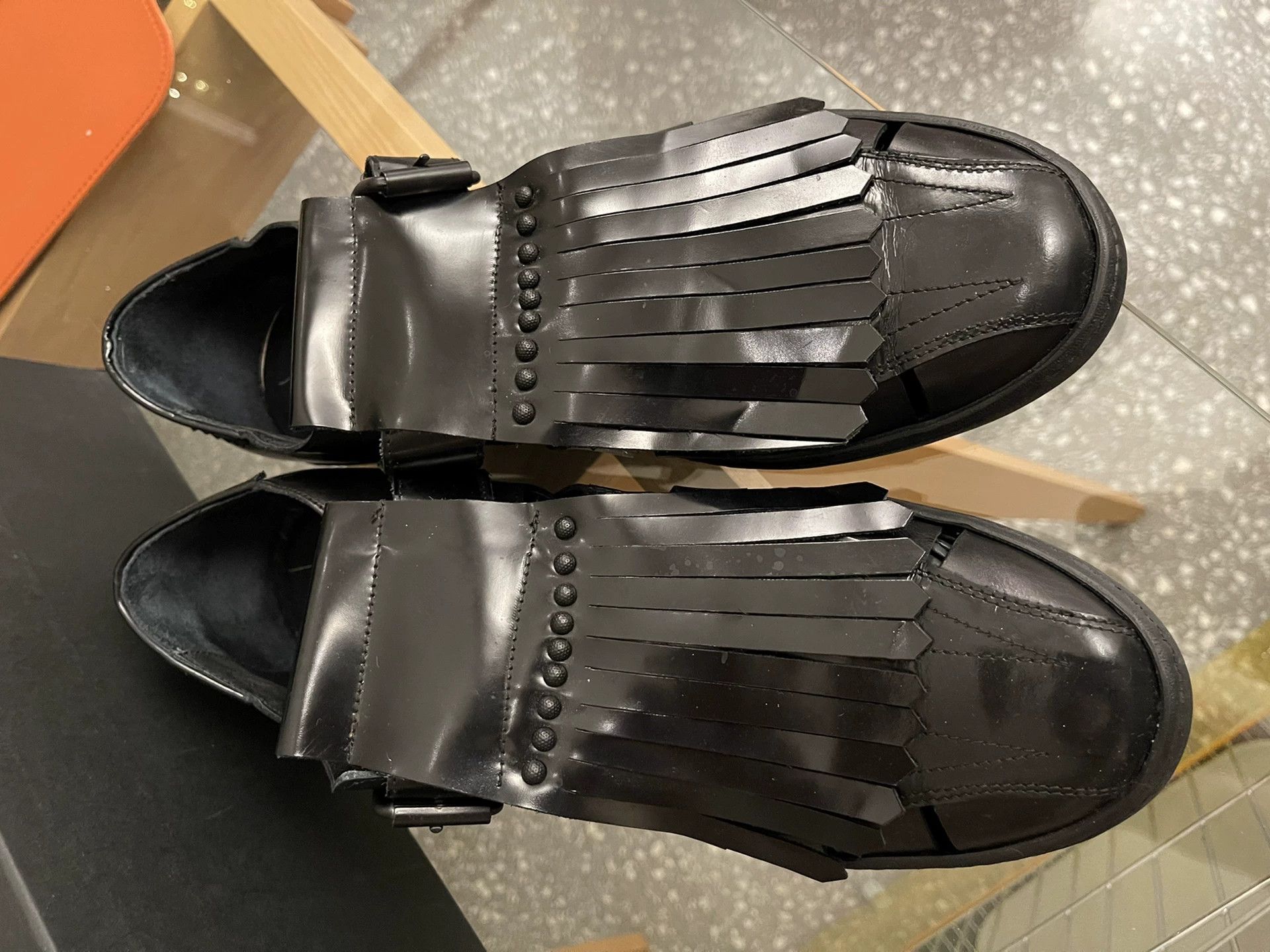 Bruno Bordese Bruno Bordese Leather Shiny Tassel Sandals Size US 9 / EU 42 - 2 Thumbnail