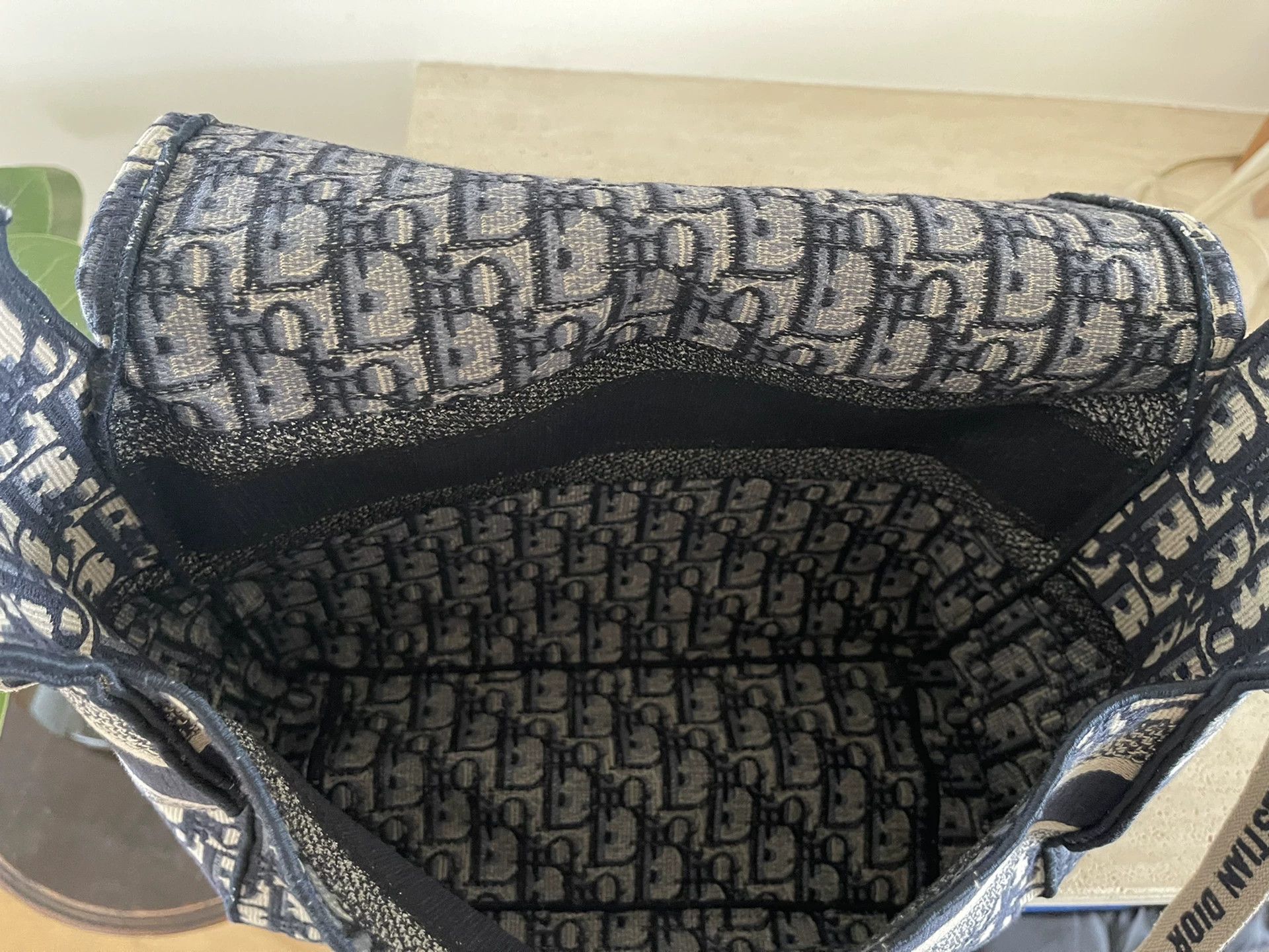 Dior Dior Camp Monogram Messenger Bag Size ONE SIZE - 4 Thumbnail