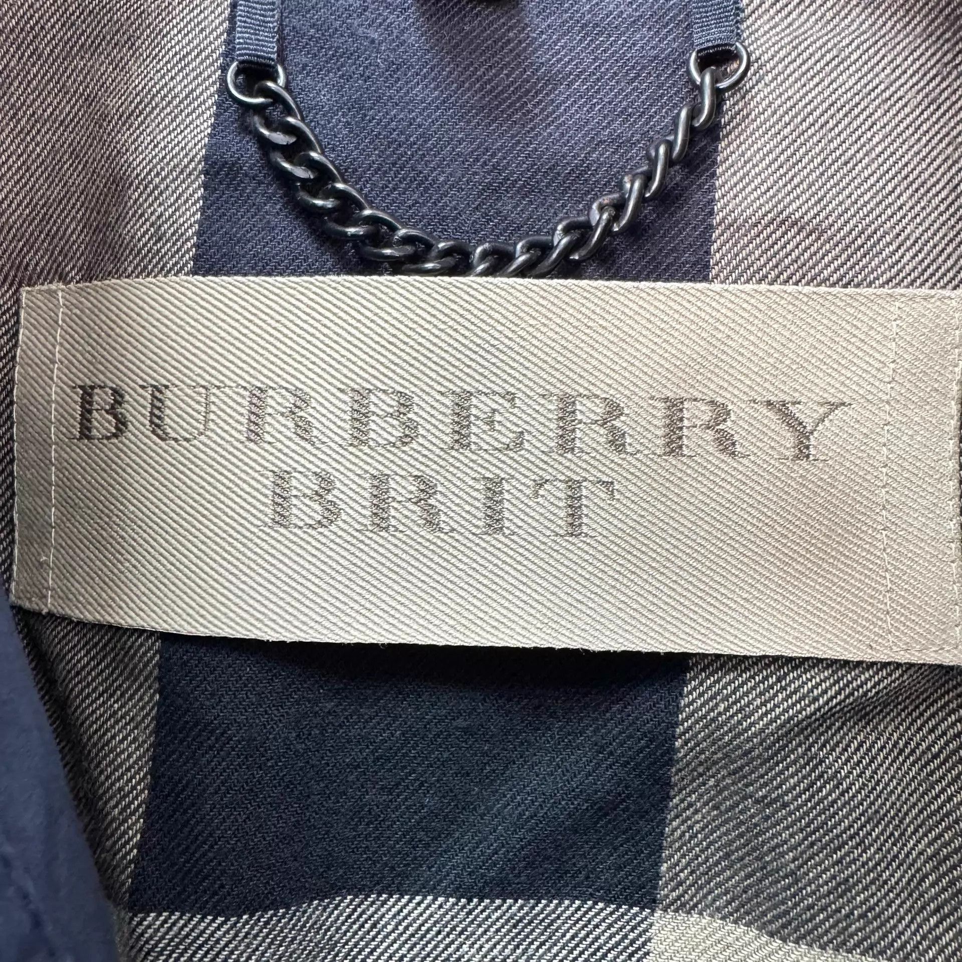 Burberry Navy Blue Trench Coat in Excellent Condition Size US L / EU 52-54 / 3 - 5 Thumbnail
