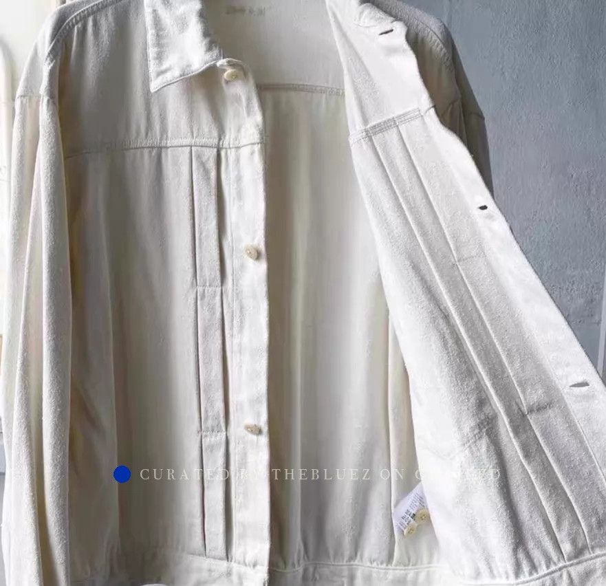 Comoli Light White Silk Jacket in Size M Size US M / EU 48-50 / 2 - 3 Thumbnail