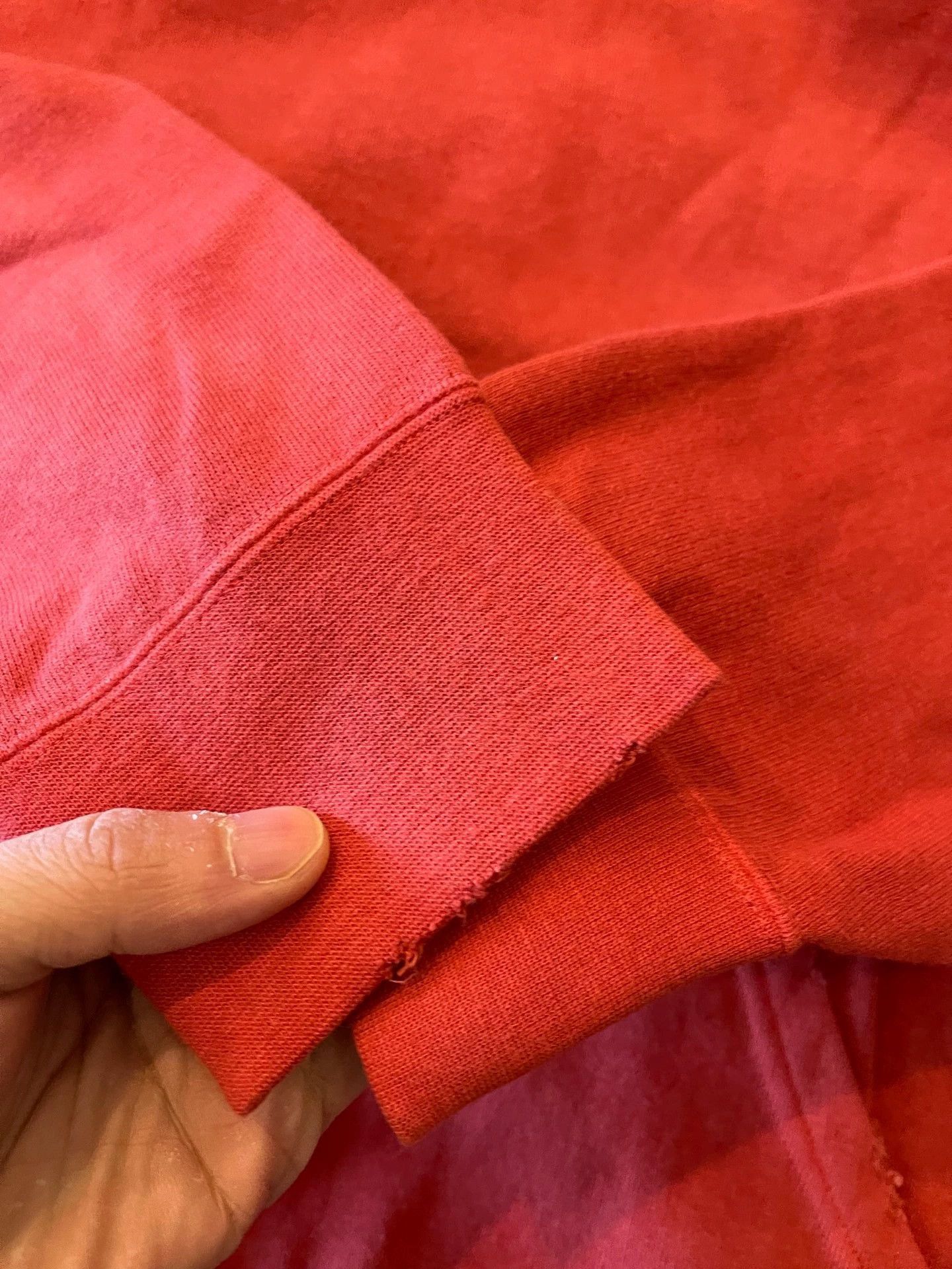 Visvim Vintage Tie-Dye Red Hoodie in Size M Size US M / EU 48-50 / 2 - 3 Thumbnail