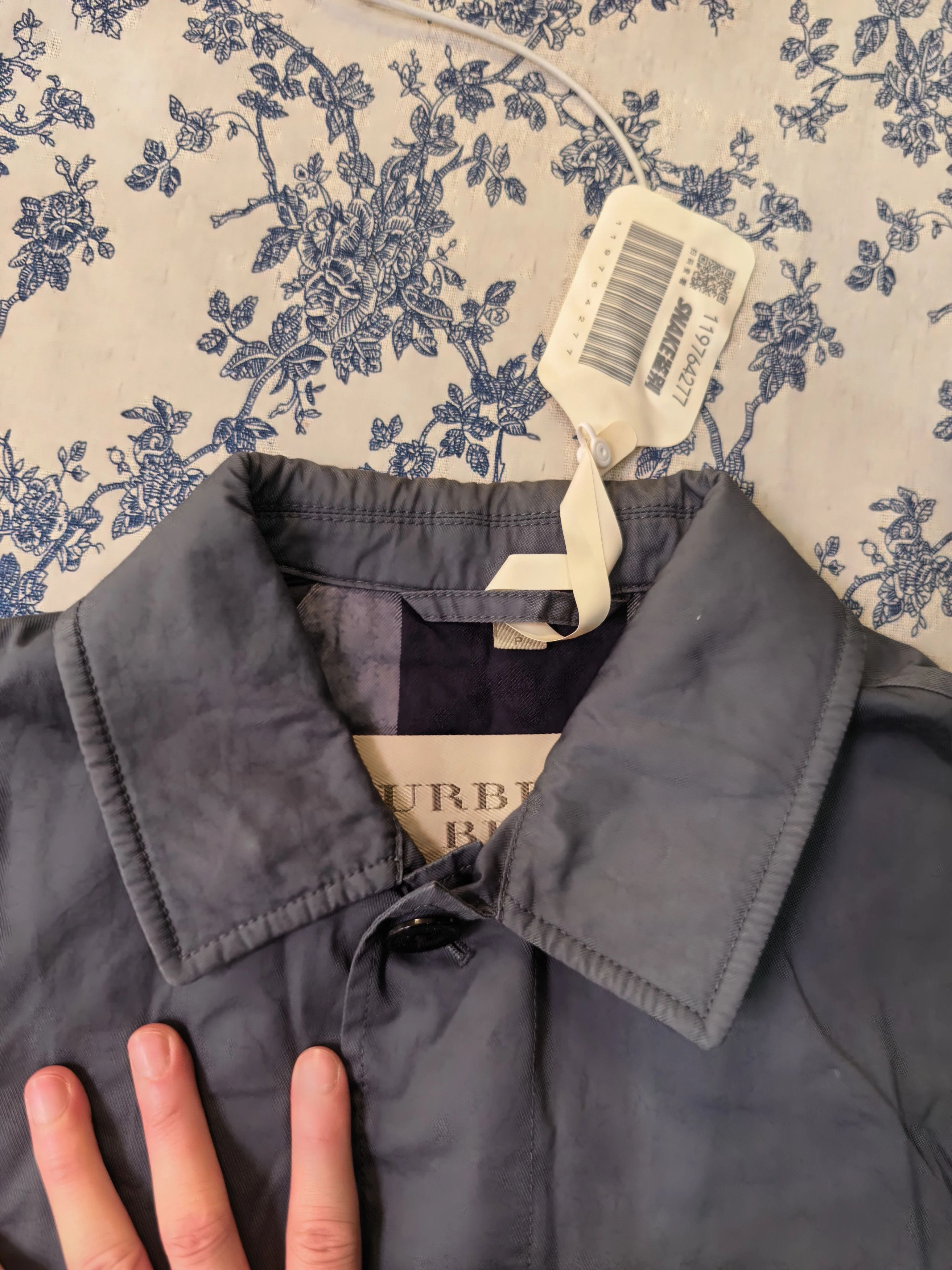 Burberry Classic Black Trench Coat, Size S Size US S / EU 44-46 / 1 - 2 Thumbnail