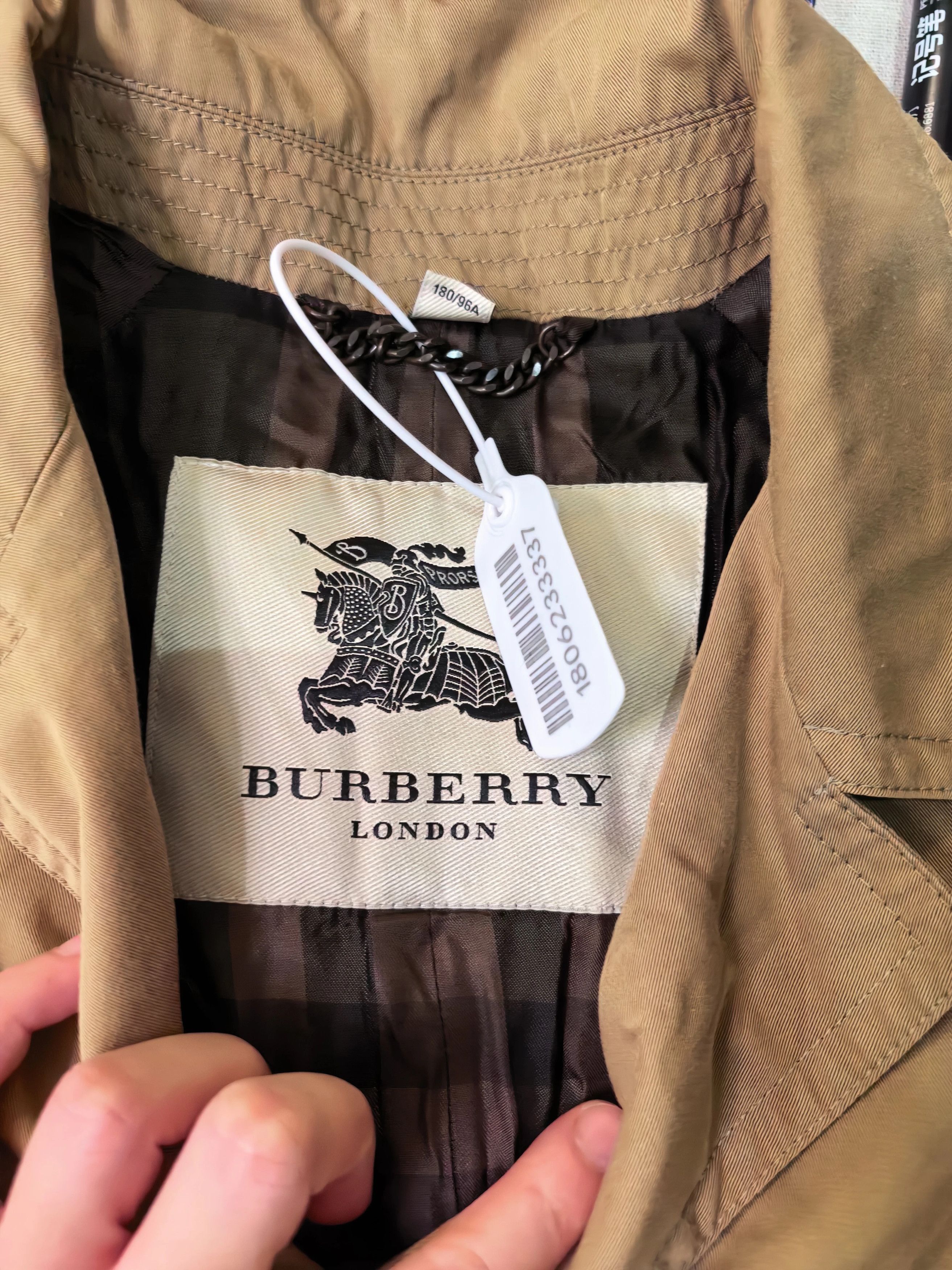 Burberry Classic Brown Trench Coat Size US M / EU 48-50 / 2 - 2 Thumbnail