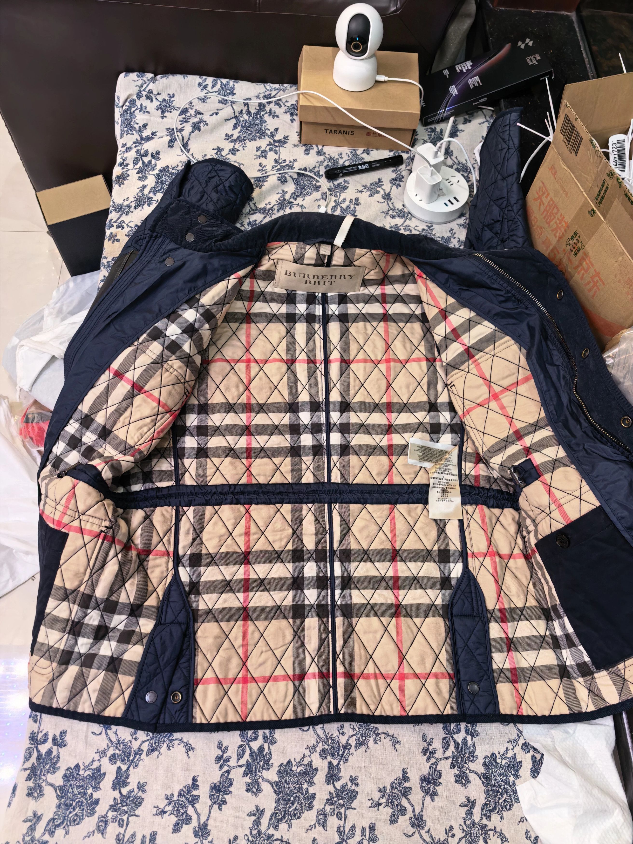 Burberry Navy Check Lined Cotton Hunting Jacket Size US M / EU 48-50 / 2 - 5 Thumbnail