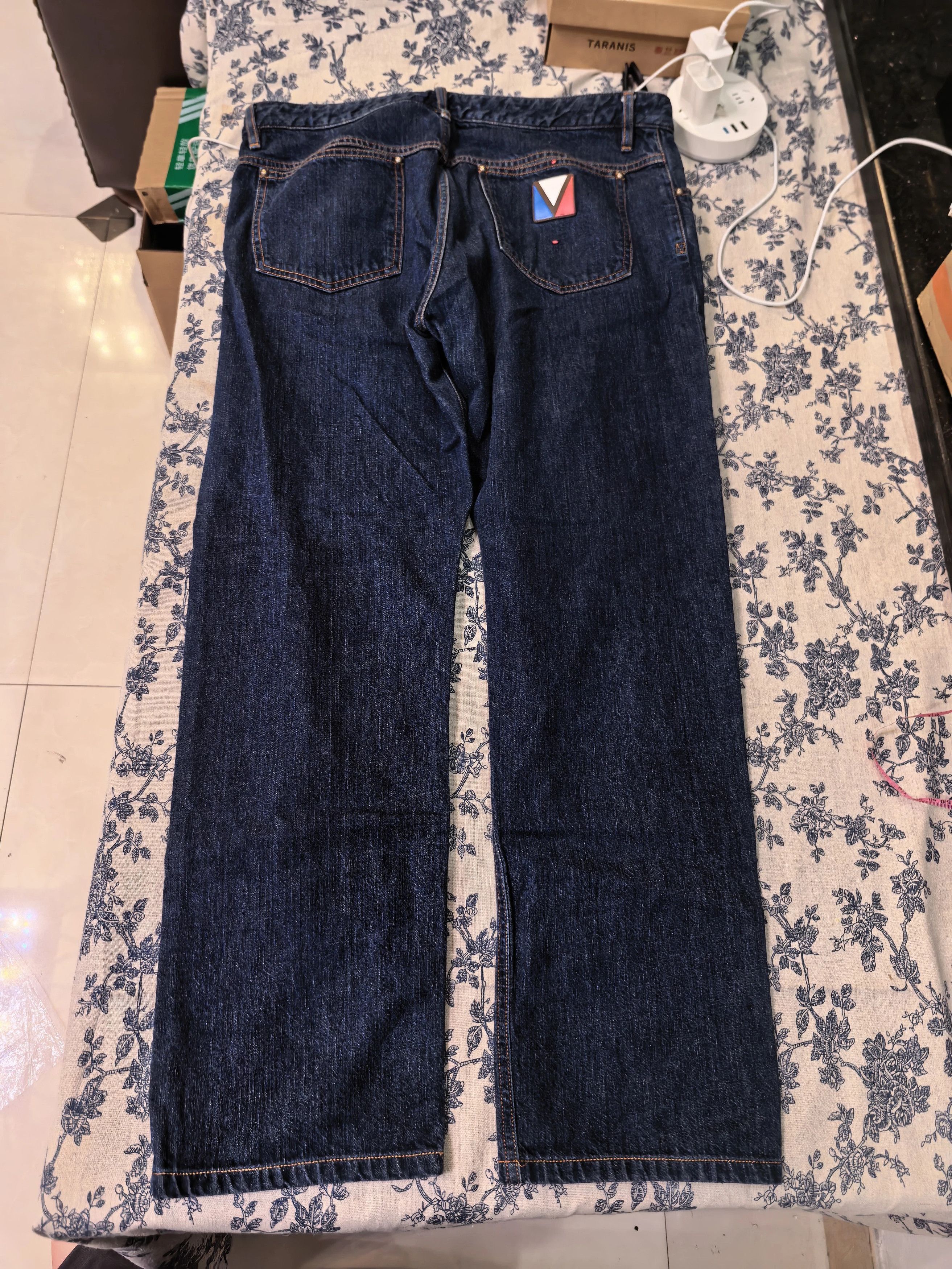 Louis Vuitton Stylish Blue Men's Jeans, Size 34 Size US 34 / EU 50 - 7 Thumbnail
