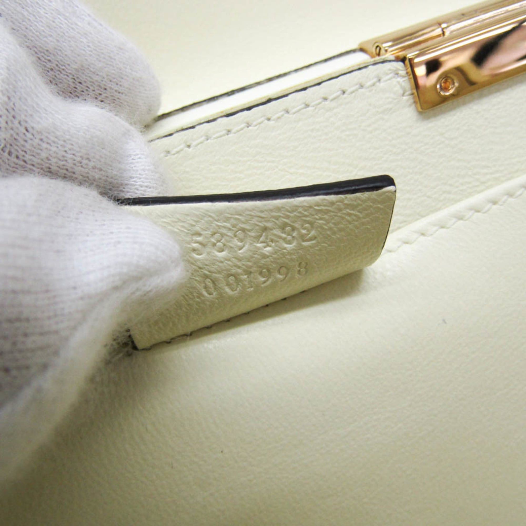Gucci Gucci Sylvie 1969 Acrylic Mini 589482 Women's Acrylic Handbag,Shoulder Bag White Size ONE SIZE - 17 Thumbnail