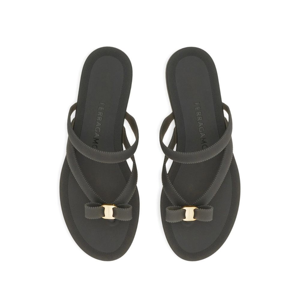 Salvatore Ferragamo Ferragamo BLACK Flip-Flops & Slides Size US 9 / IT 39 - 3 Thumbnail