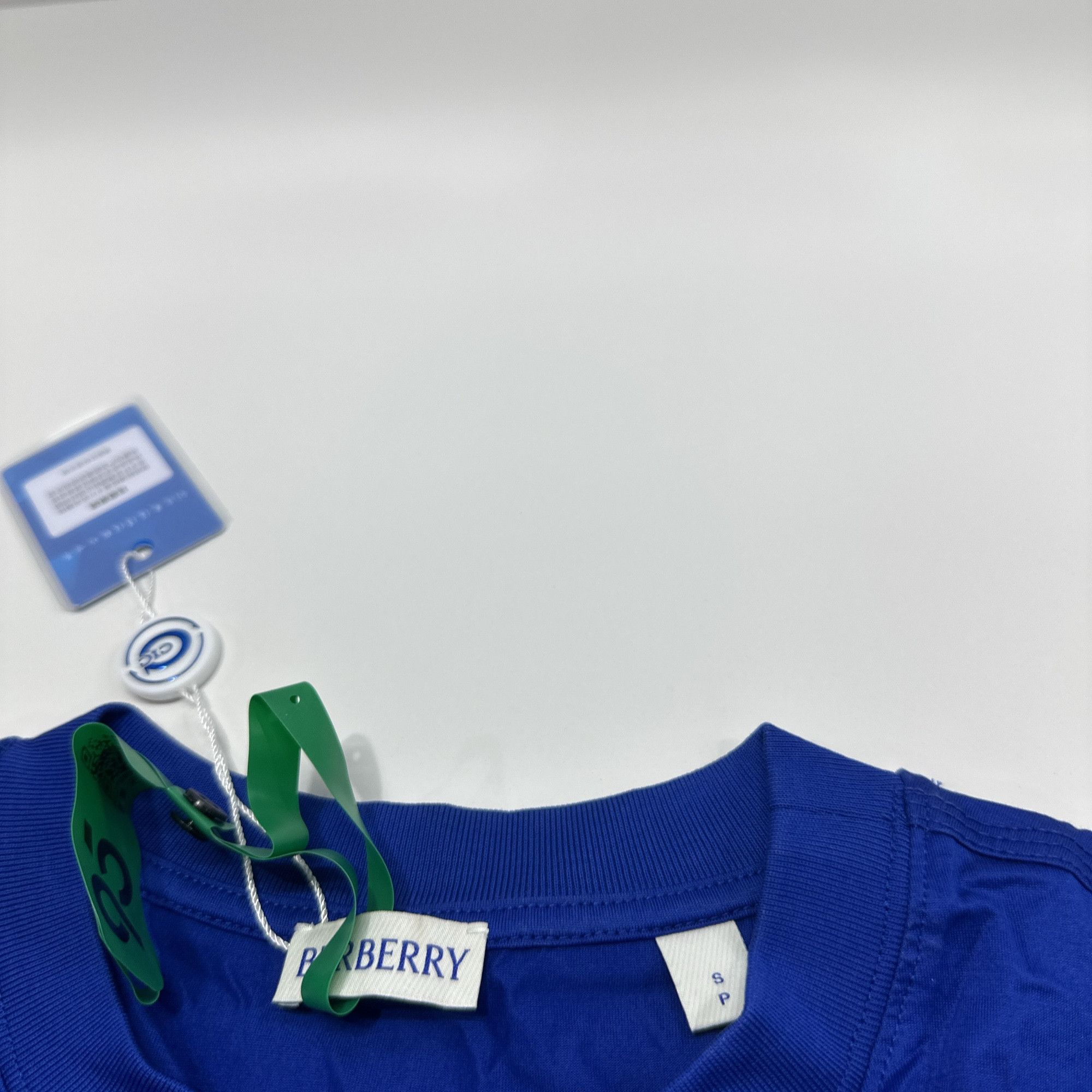 Burberry Burberry Logo T-Shirt Size S Size US S / EU 44-46 / 1 - 3 Thumbnail