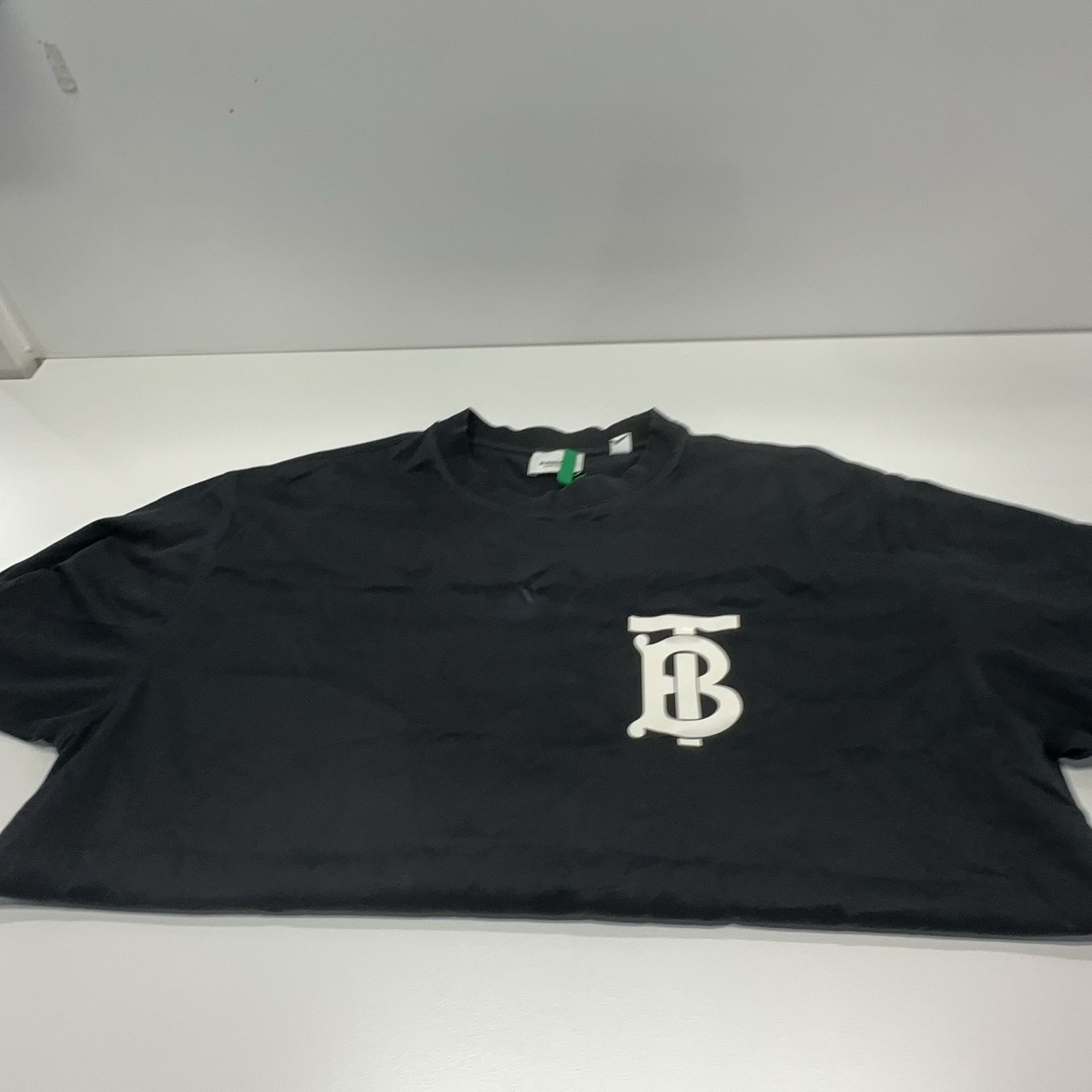Burberry Burberry TB Logo T-Shirt Size S Size US S / EU 44-46 / 1 - 14 Thumbnail