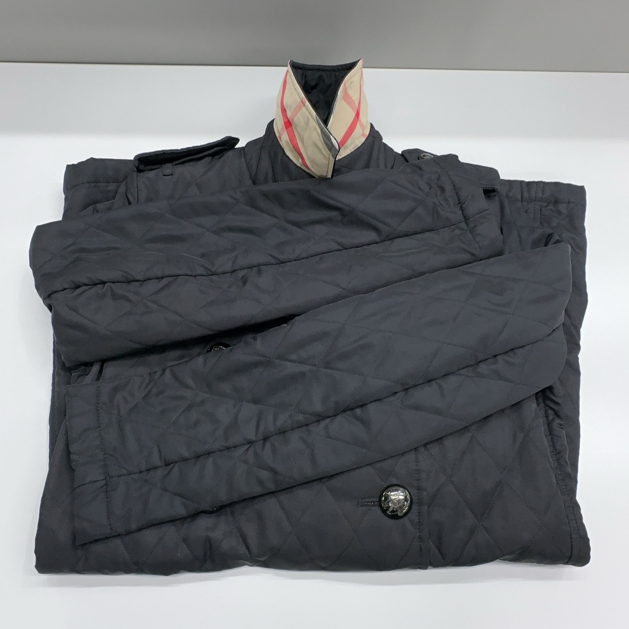 Burberry Burberry Quilted Jacket Size 6 Size M / US 6-8 / IT 42-44 - 9 Thumbnail