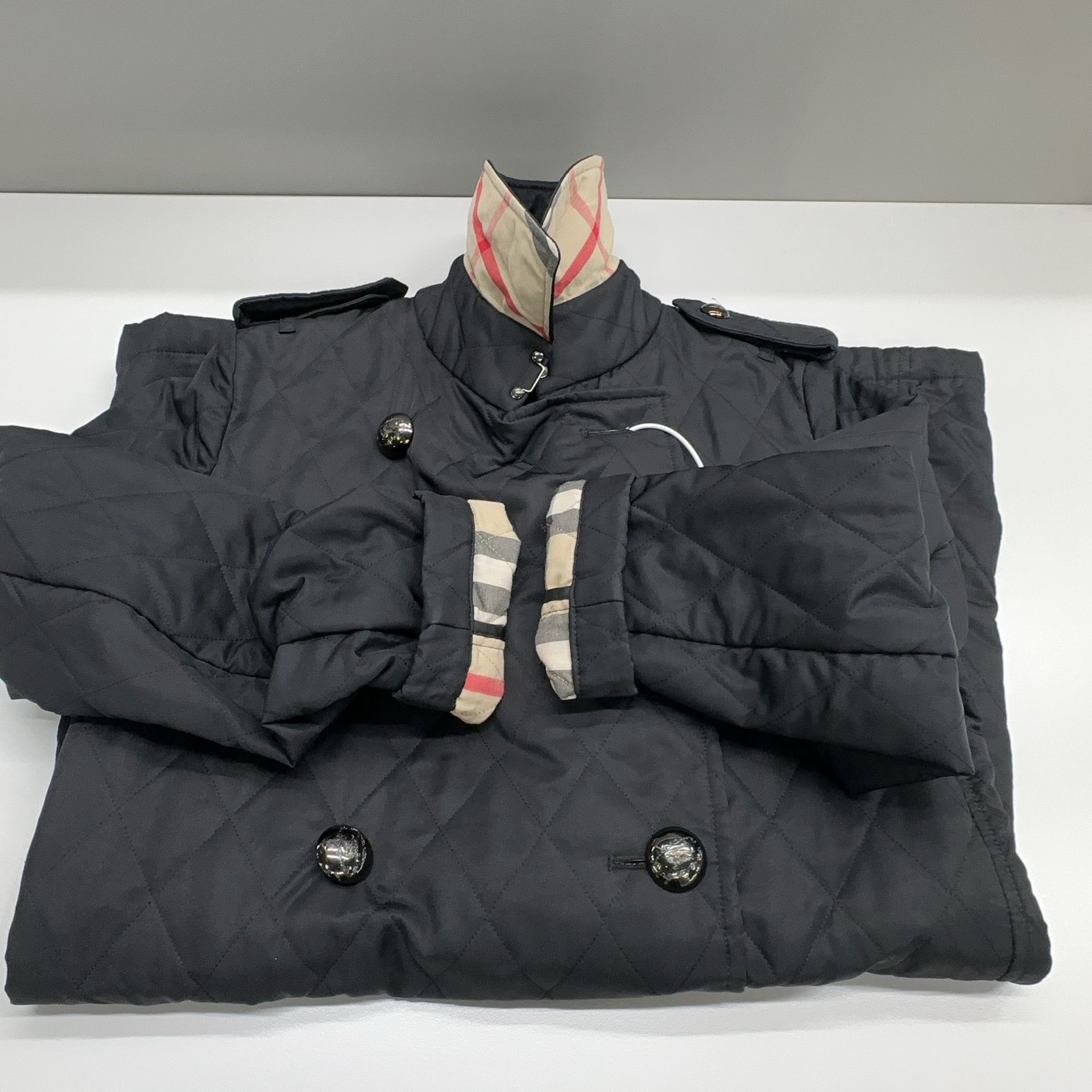 Burberry Burberry Quilted Jacket Size 6 Size M / US 6-8 / IT 42-44 - 10 Thumbnail