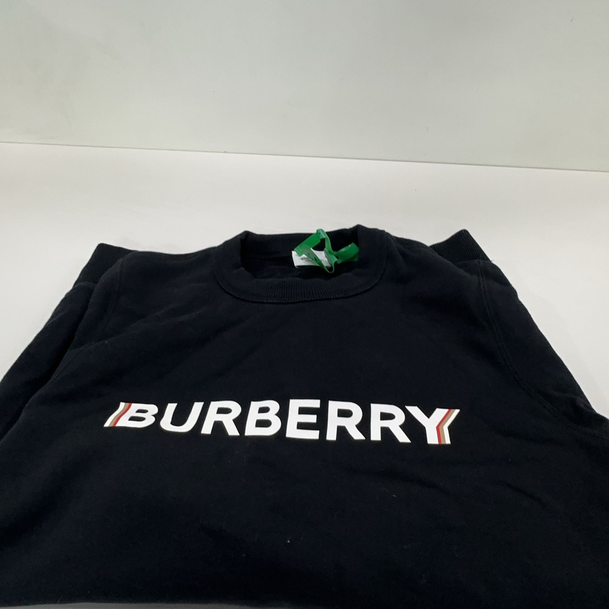 Burberry Burberry Logo Sweatshirt Black Size S Size US S / EU 44-46 / 1 - 7 Thumbnail