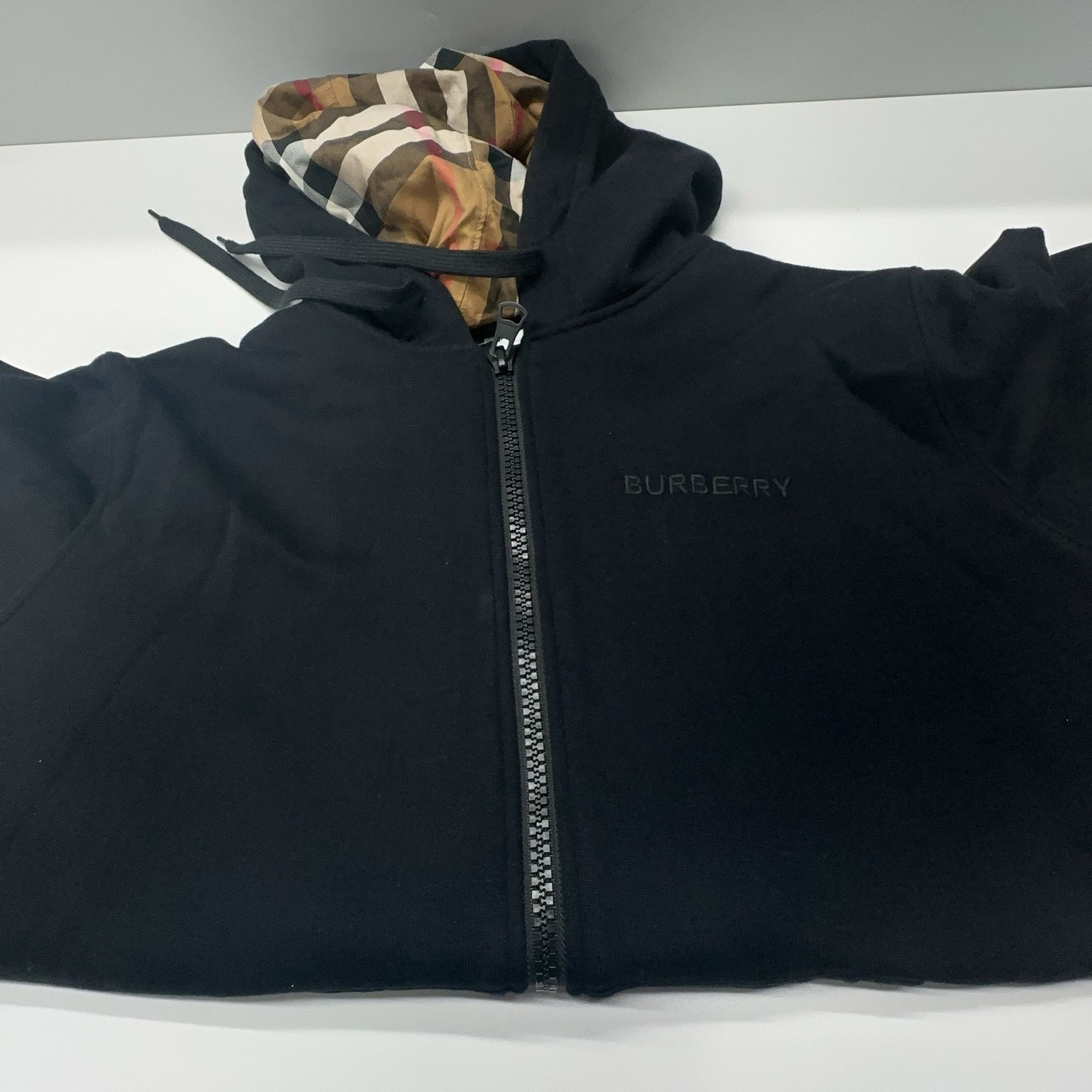 Burberry Burberry Check Lined Zip Up Hoodie Size S Size US S / EU 44-46 / 1 - 5 Thumbnail