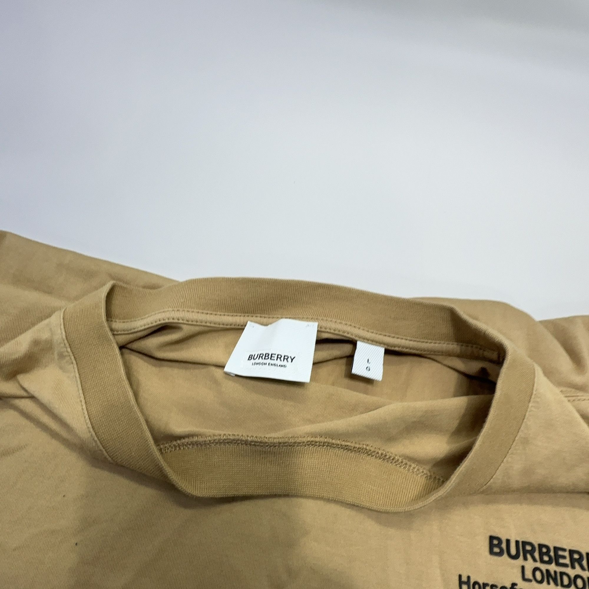 Burberry Burberry Logo Print T-Shirt Size L Size US L / EU 52-54 / 3 - 5 Thumbnail