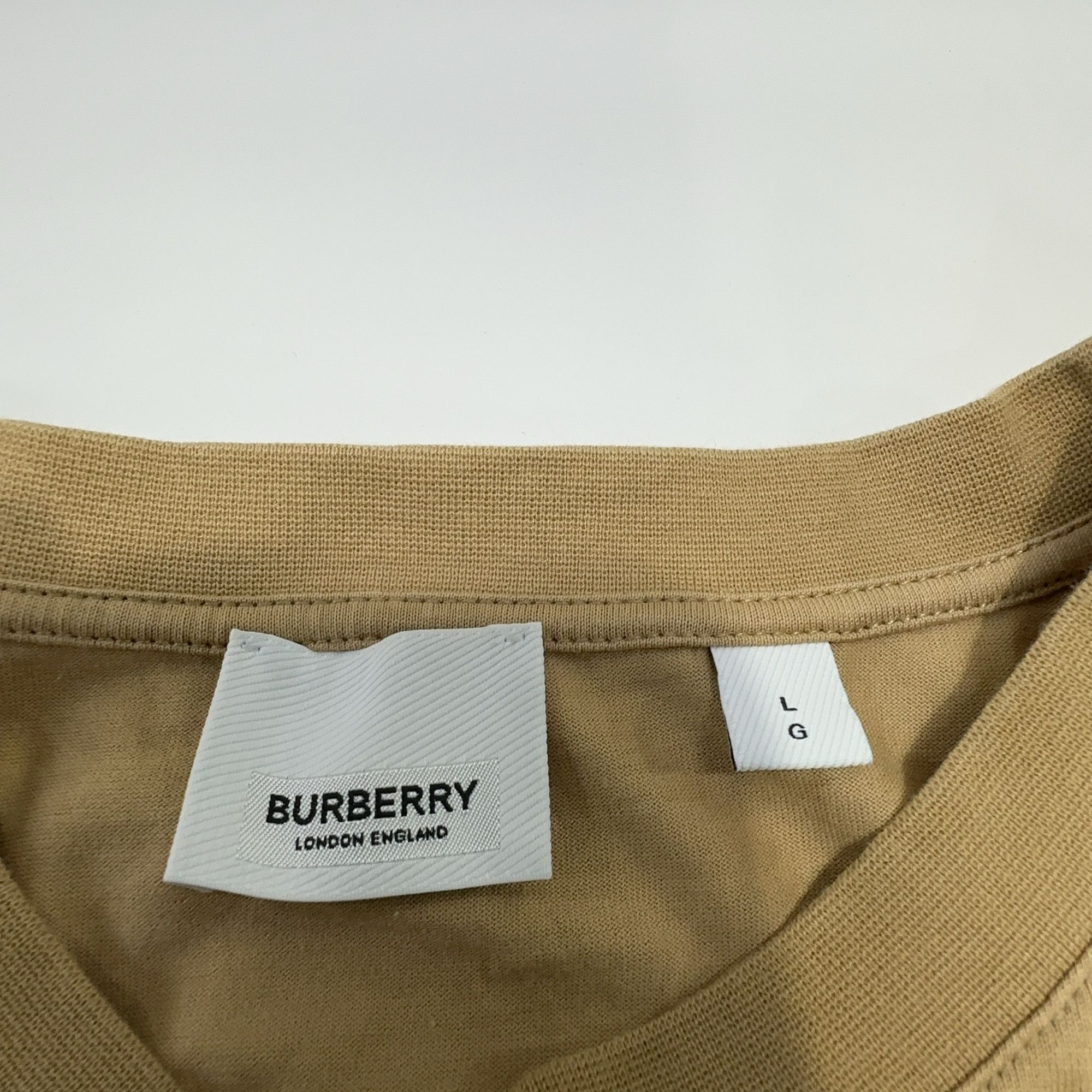 Burberry Burberry Logo Print T-Shirt Size L Size US L / EU 52-54 / 3 - 4 Thumbnail