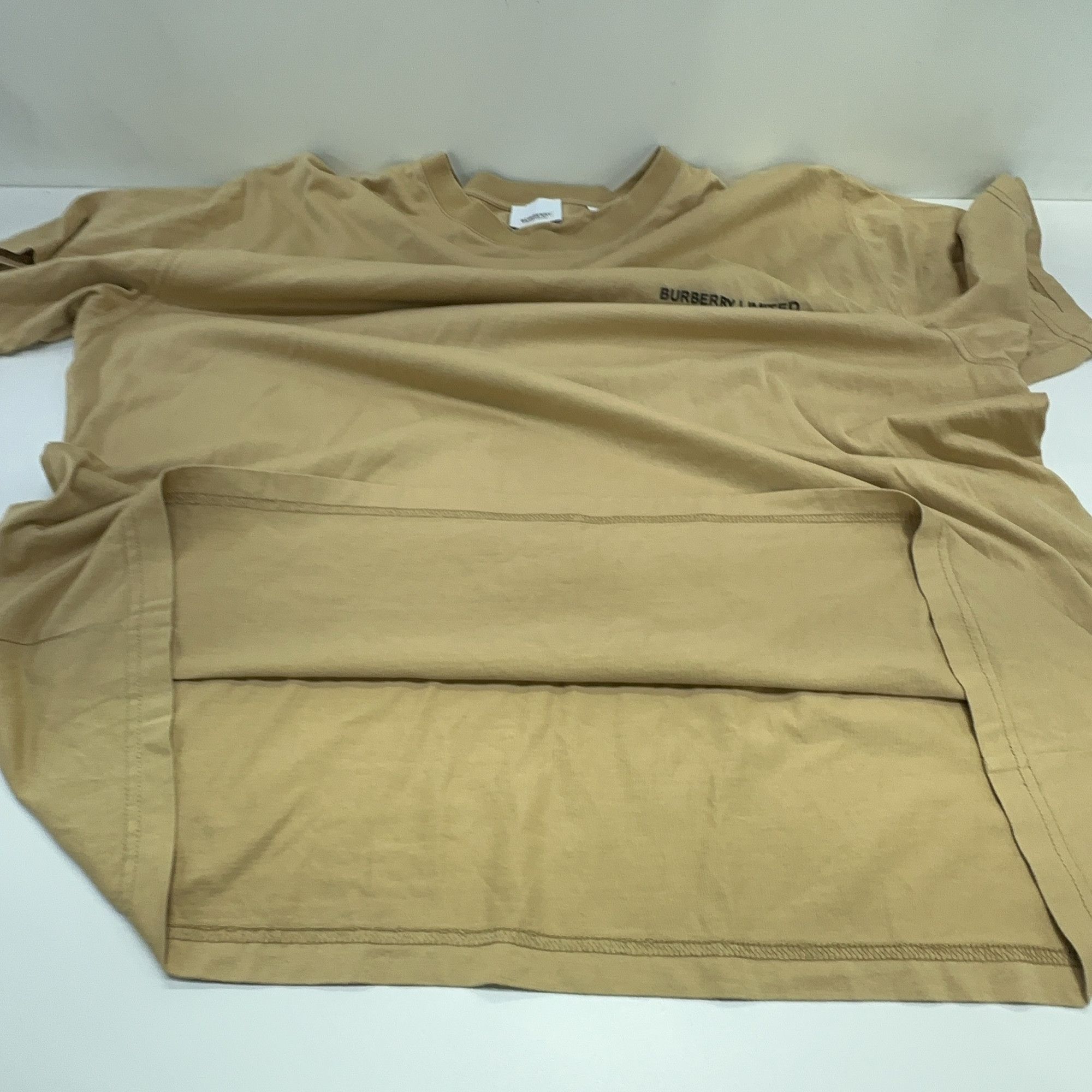 Burberry Burberry Logo Print T-Shirt Size L Size US L / EU 52-54 / 3 - 6 Thumbnail