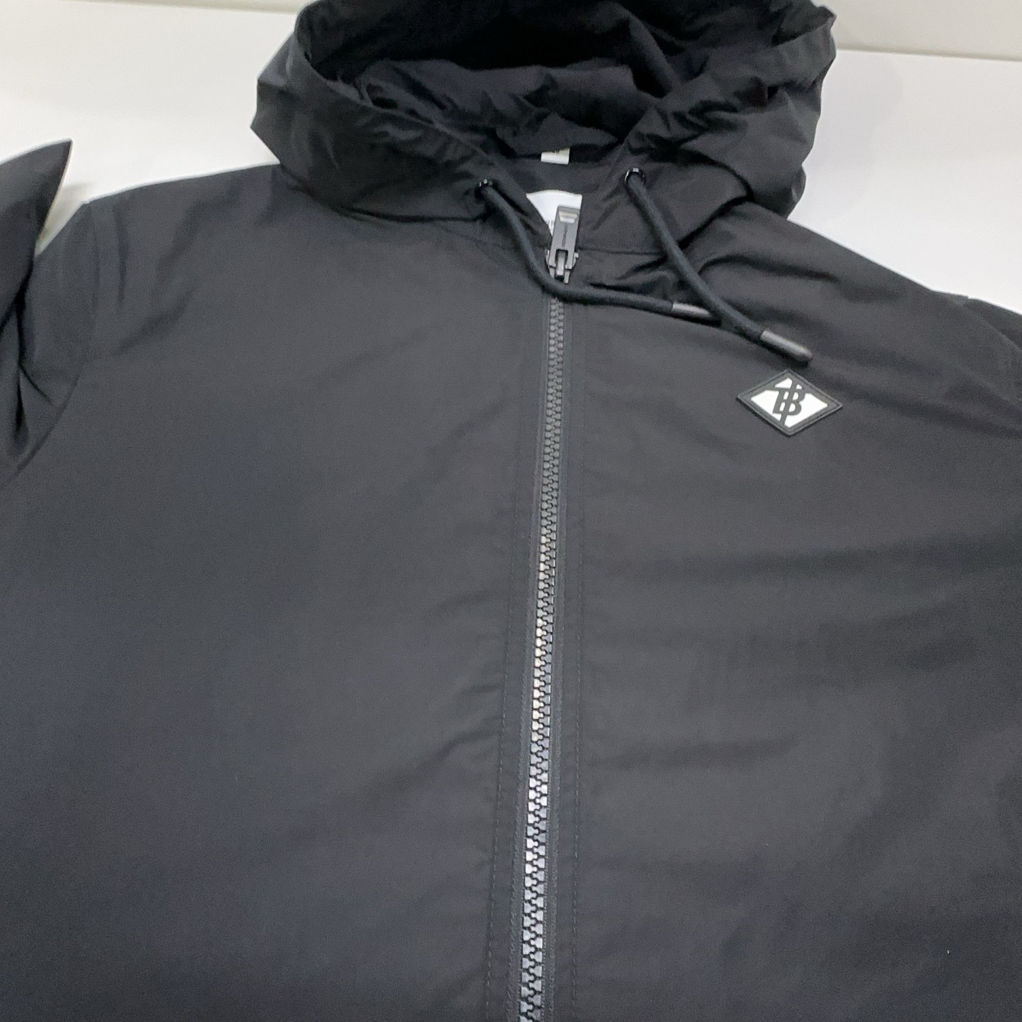 Burberry Burberry TB Monogram Logo Zip Up Jacket Size M Size US M / EU 48-50 / 2 - 6 Thumbnail