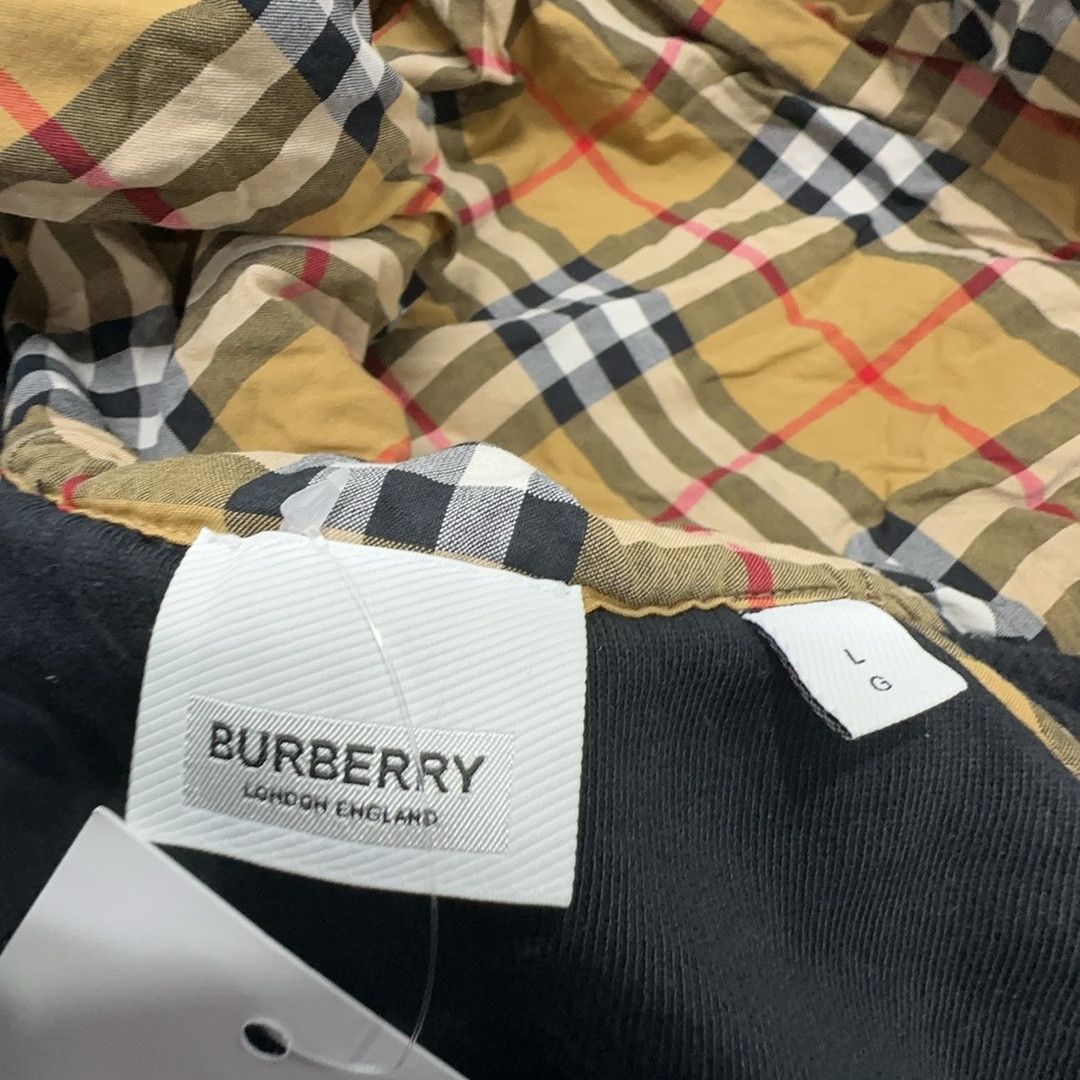 Burberry Burberry Check Lined Zip Up Hoodie Size L Size US L / EU 52-54 / 3 - 3 Thumbnail
