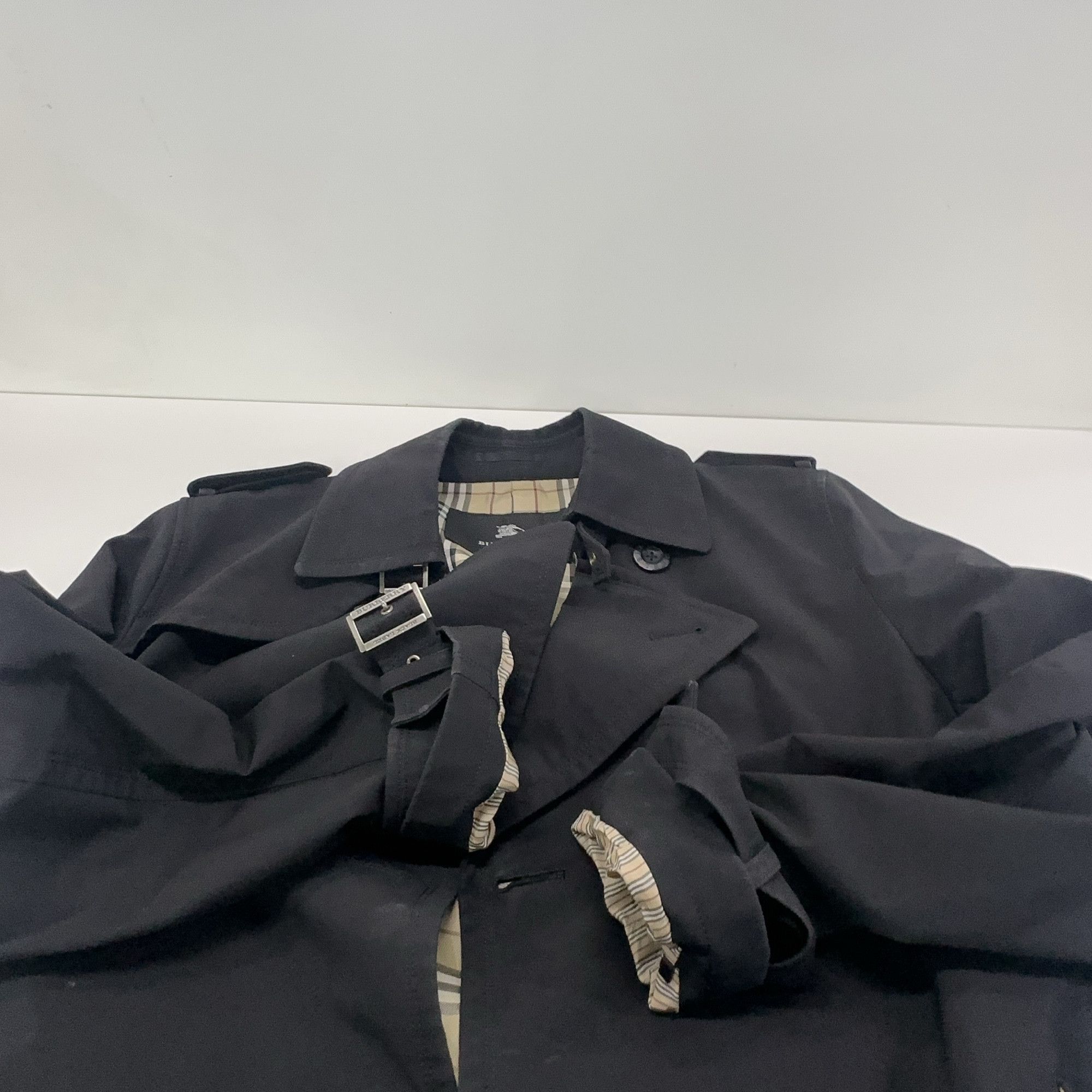 Burberry Burberry Black Label Double Breasted Trench Coat Size M Size US M / EU 48-50 / 2 - 9 Thumbnail