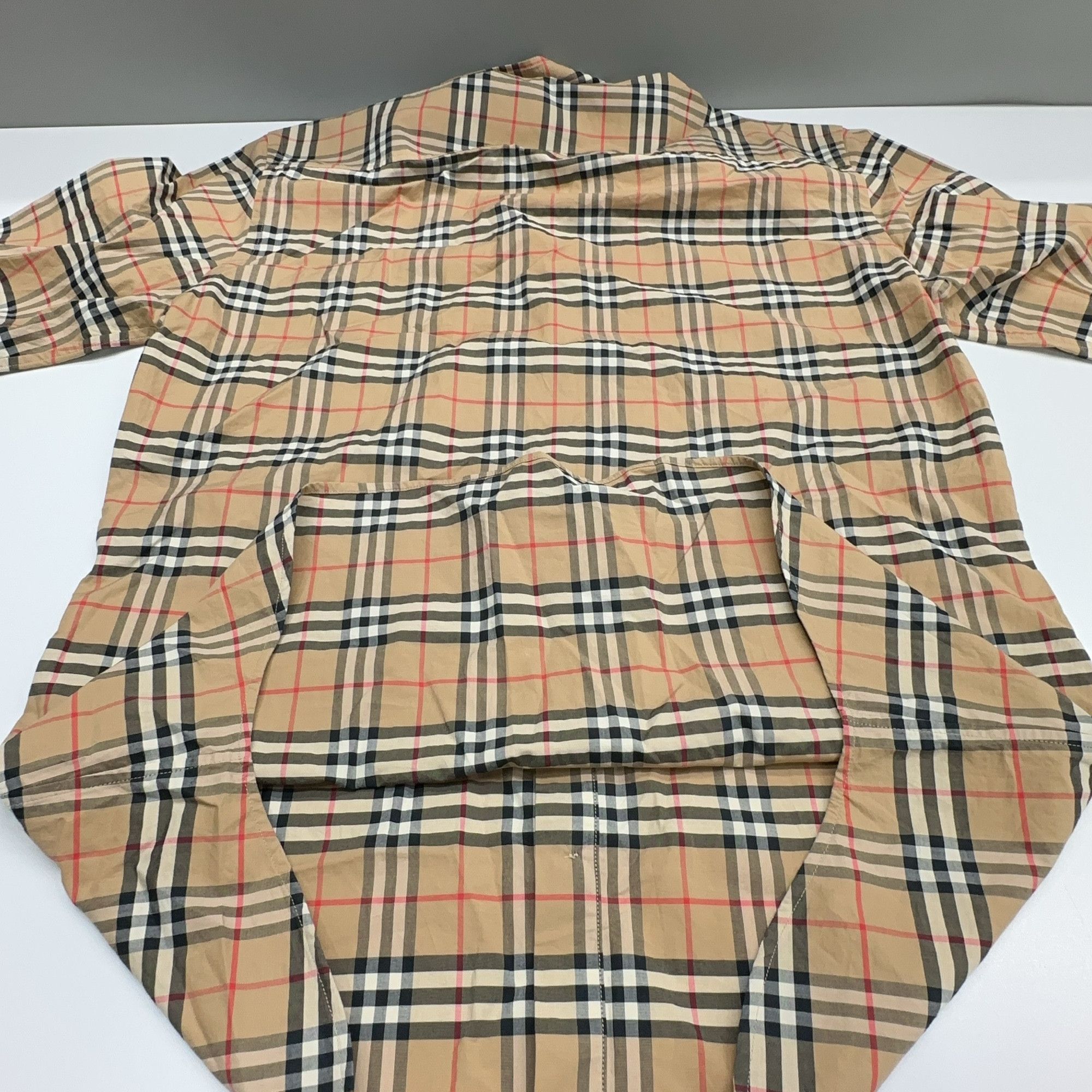 Burberry Burberry Check Button Up Shirt Size S Size US S / EU 44-46 / 1 - 13 Thumbnail
