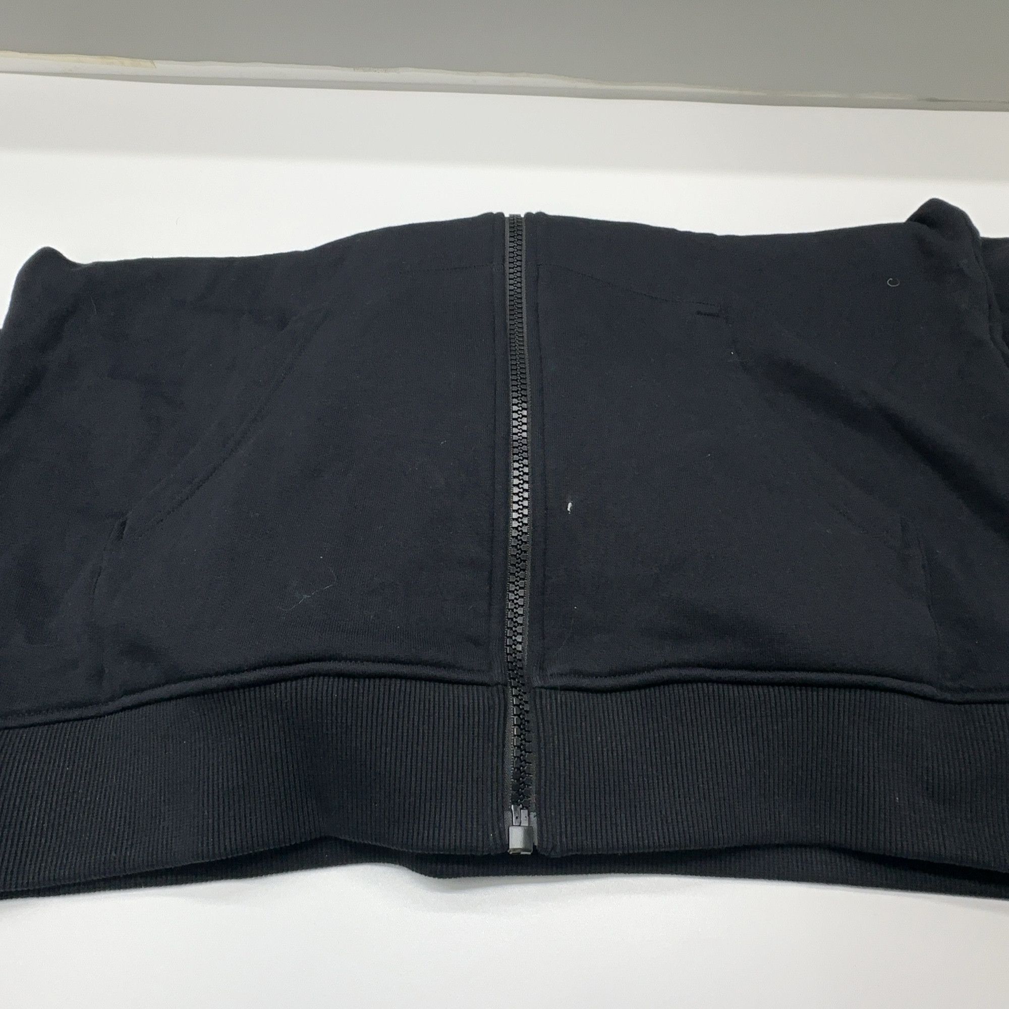 Burberry Burberry Check Lined Zip Hoodie Size L Size US L / EU 52-54 / 3 - 7 Thumbnail