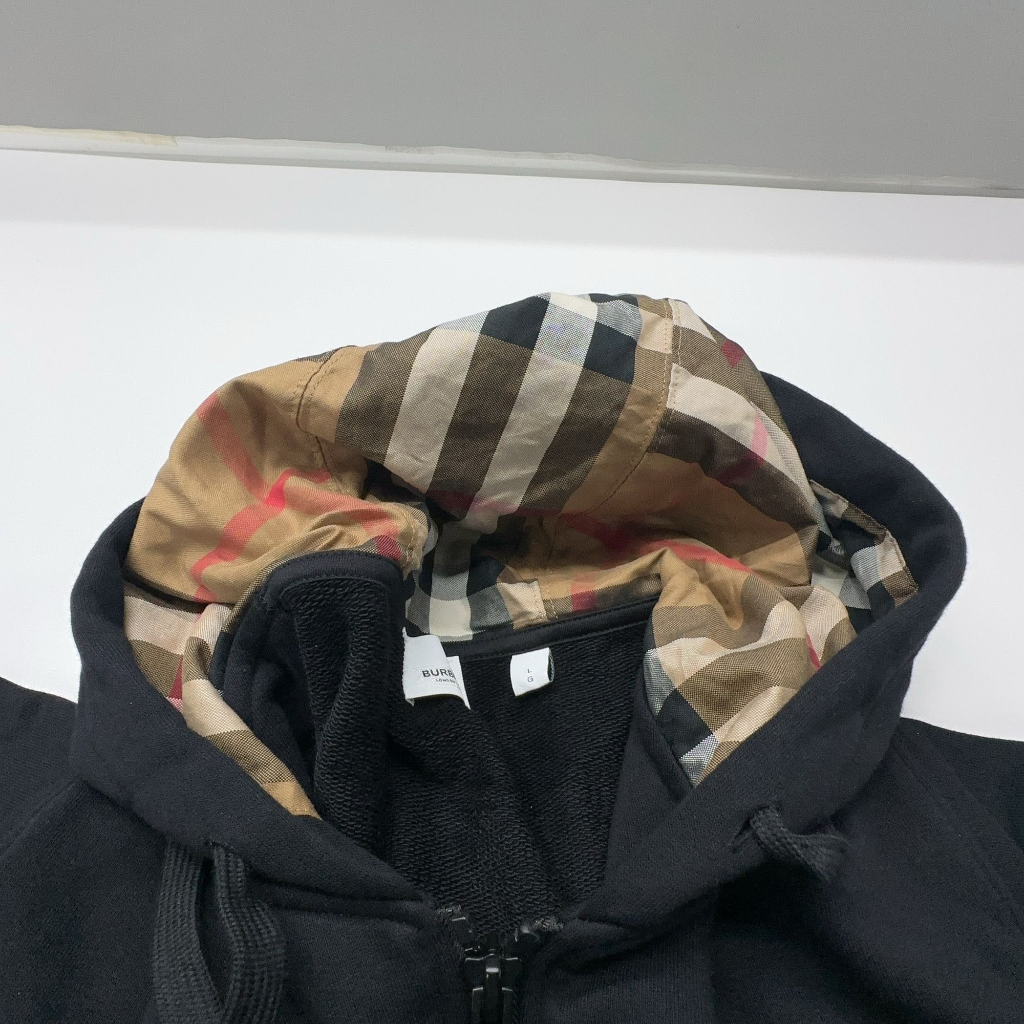 Burberry Burberry Check Lined Zip Hoodie Size L Size US L / EU 52-54 / 3 - 6 Thumbnail