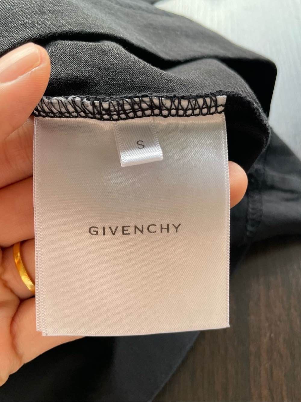 Givenchy Givenchy x Disney Dalmatian Print T-Shirt Size S Size US S / EU 44-46 / 1 - 4 Thumbnail