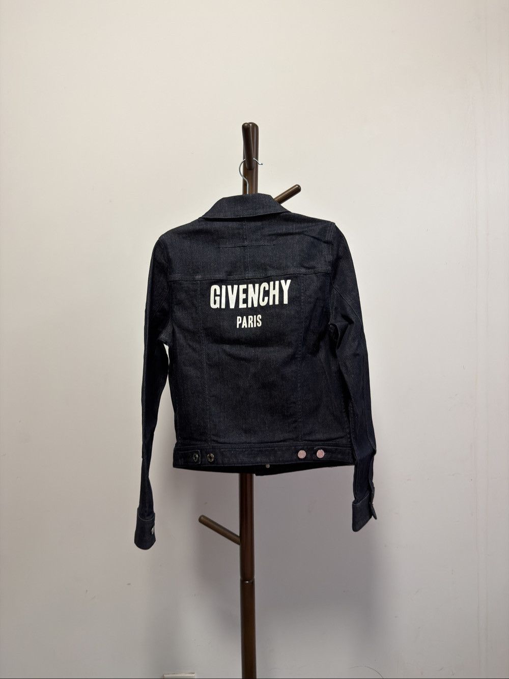 Givenchy Givenchy Logo Back Denim Jacket Size 36 Size XS / US 0-2 / IT 36-38 - 2 Thumbnail
