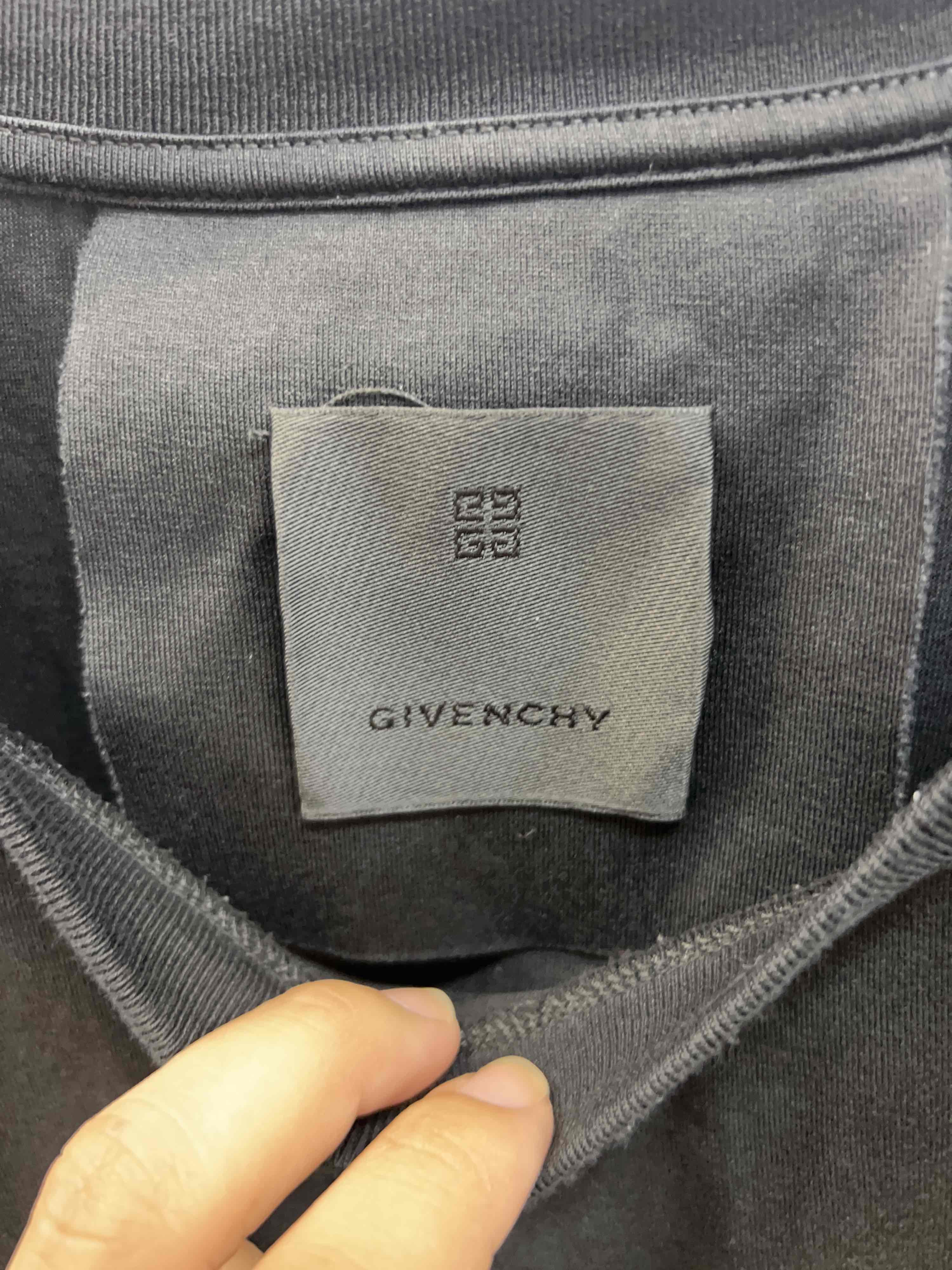 Givenchy Givenchy Rainbow Logo Tank Top Size XXL Size US XXL / EU 58 / 5 - 3 Thumbnail