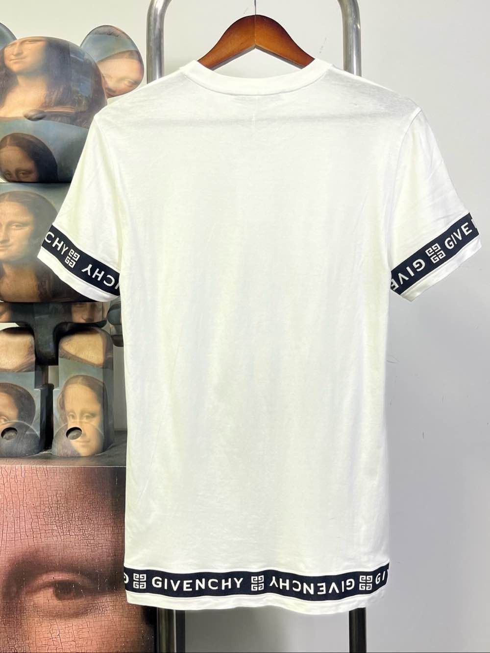 Givenchy Givenchy Logo Band T-Shirt Size XS Size US XS / EU 42 / 0 - 2 Thumbnail