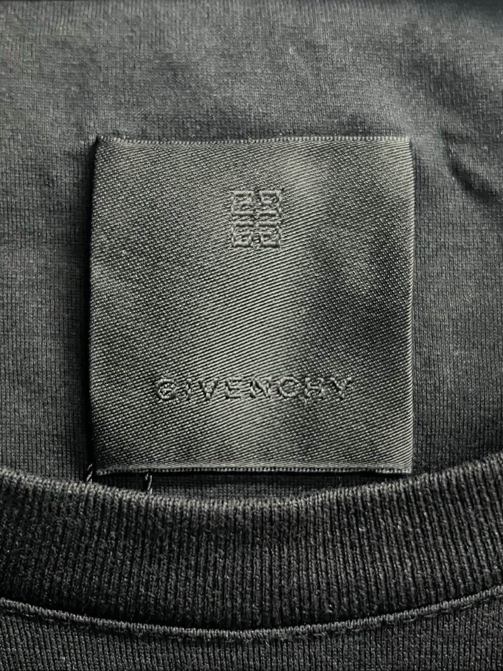 Givenchy Givenchy Logo Sleeve Long Sleeve T-Shirt Size L Size US L / EU 52-54 / 3 - 3 Thumbnail