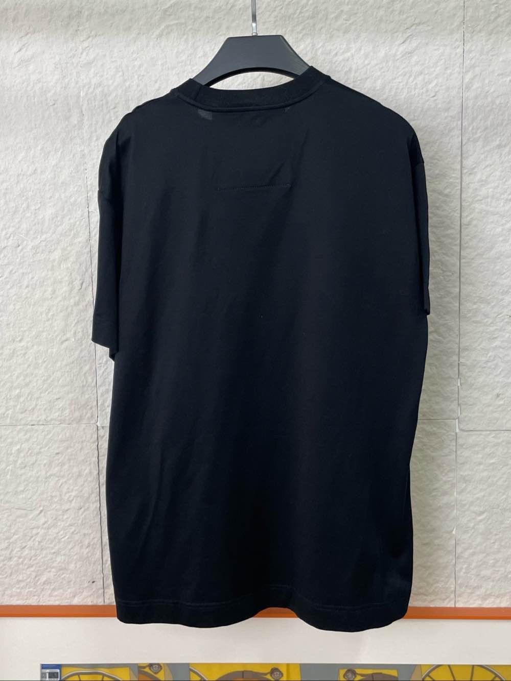 Givenchy Givenchy Metal Logo T-Shirt Size XS Size US XS / EU 42 / 0 - 2 Thumbnail