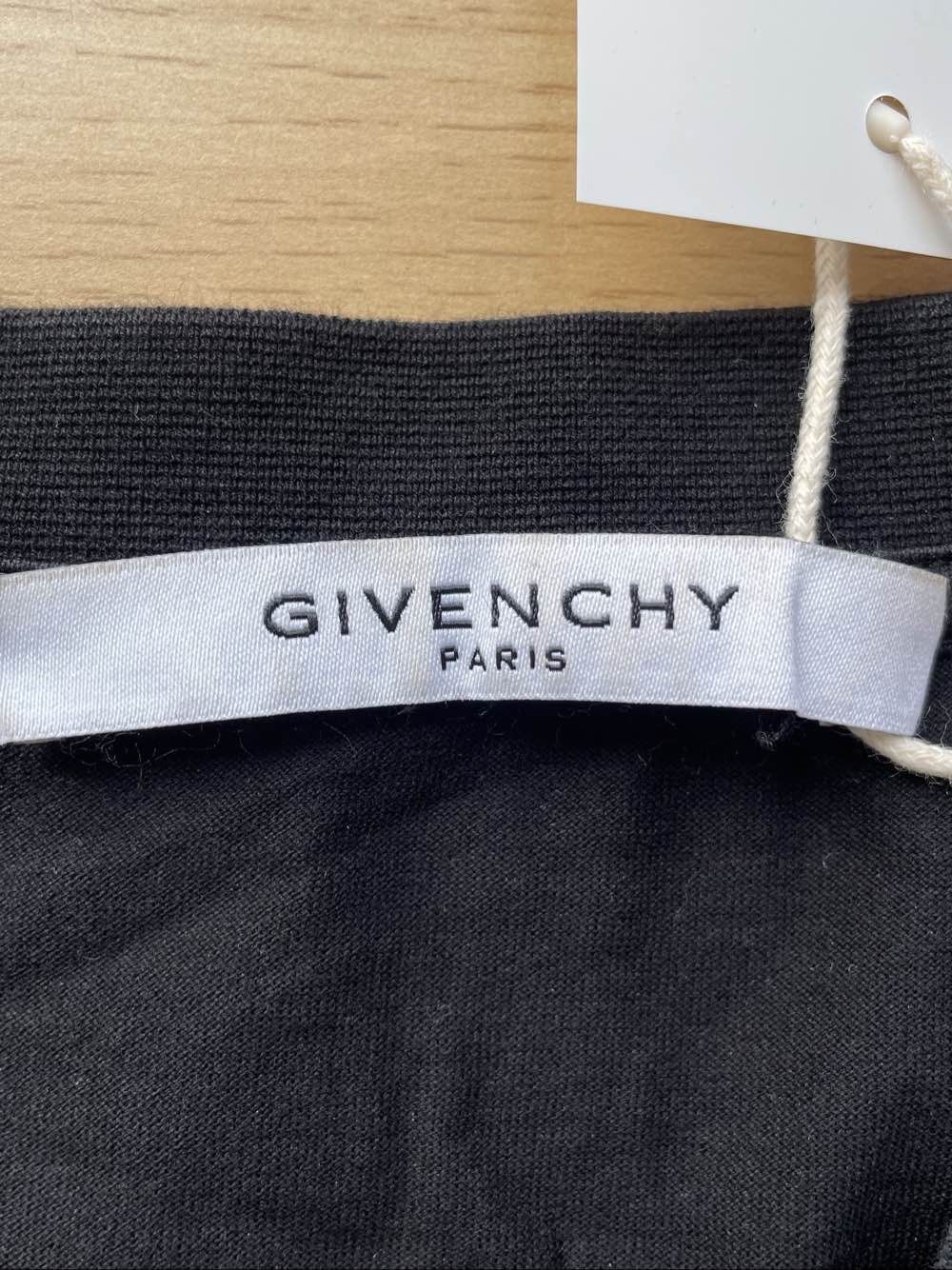 Givenchy Givenchy Logo T-Shirt Size S Size US S / EU 44-46 / 1 - 3 Thumbnail