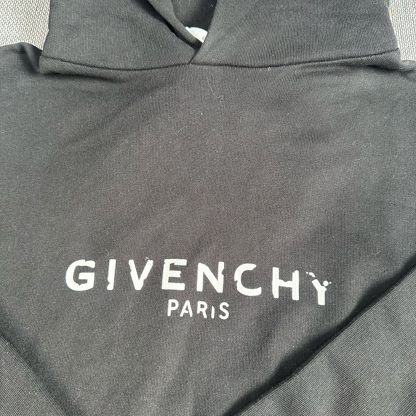 Givenchy Givenchy Distressed Logo Hoodie Size S Size US S / EU 44-46 / 1 - 8 Thumbnail
