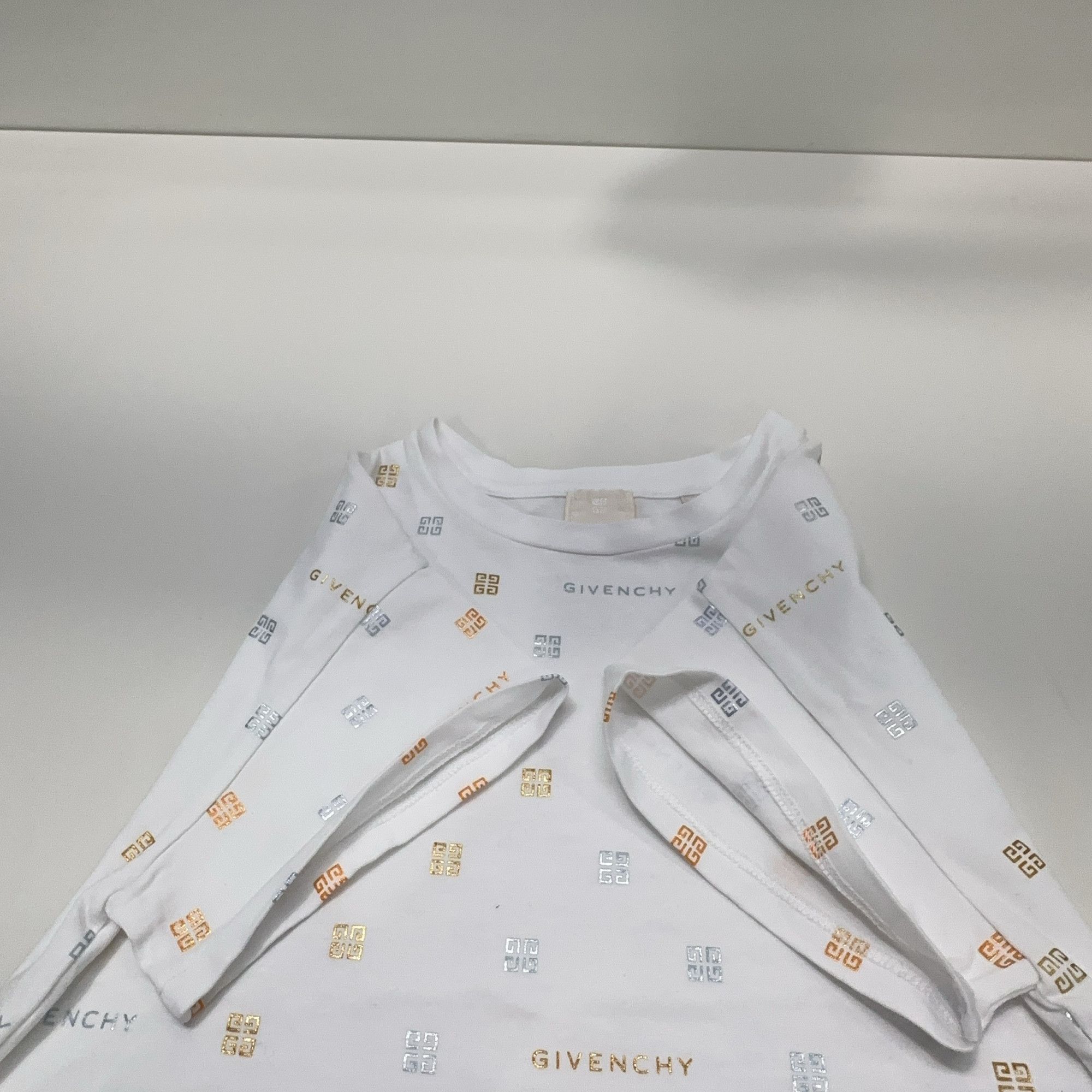 Givenchy Givenchy Metallic Logo Monogram T-Shirt Size XXS Size XXS / US 00 / IT 34 - 7 Thumbnail
