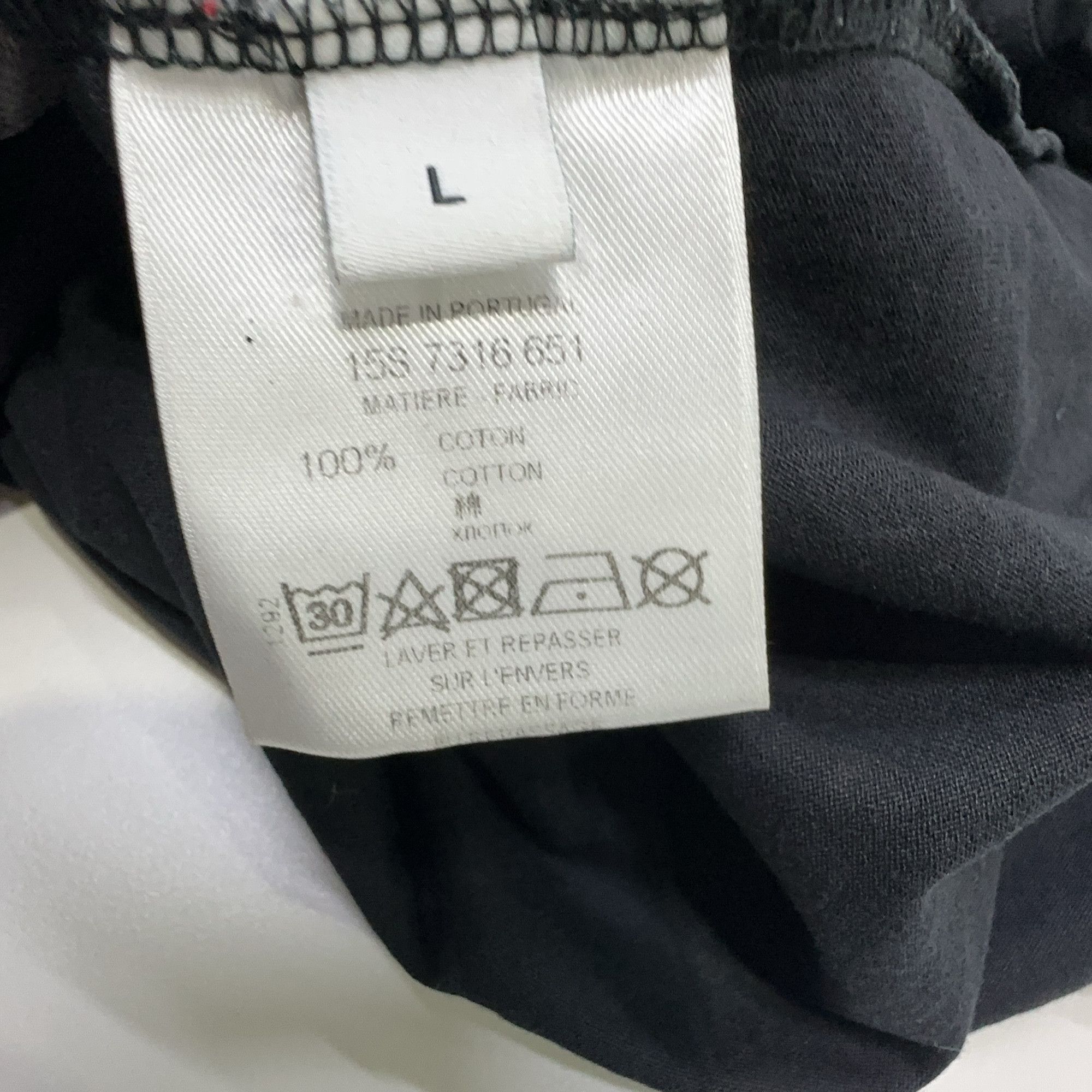 Givenchy Givenchy Moth Print T-Shirt Size L Size US L / EU 52-54 / 3 - 4 Thumbnail