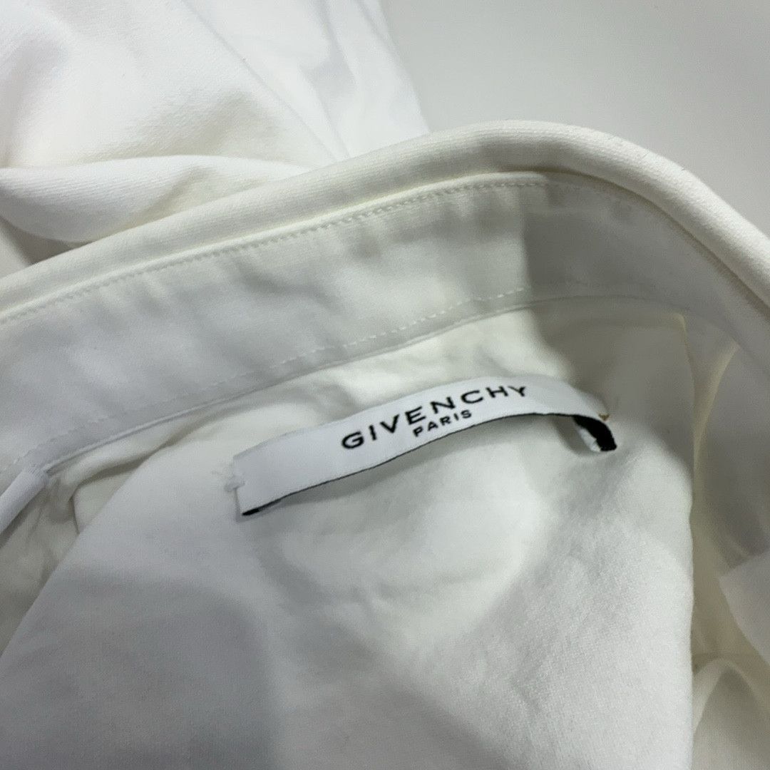 Givenchy Givenchy Love Embroidery Button Up Shirt Size S Size US S / EU 44-46 / 1 - 3 Thumbnail