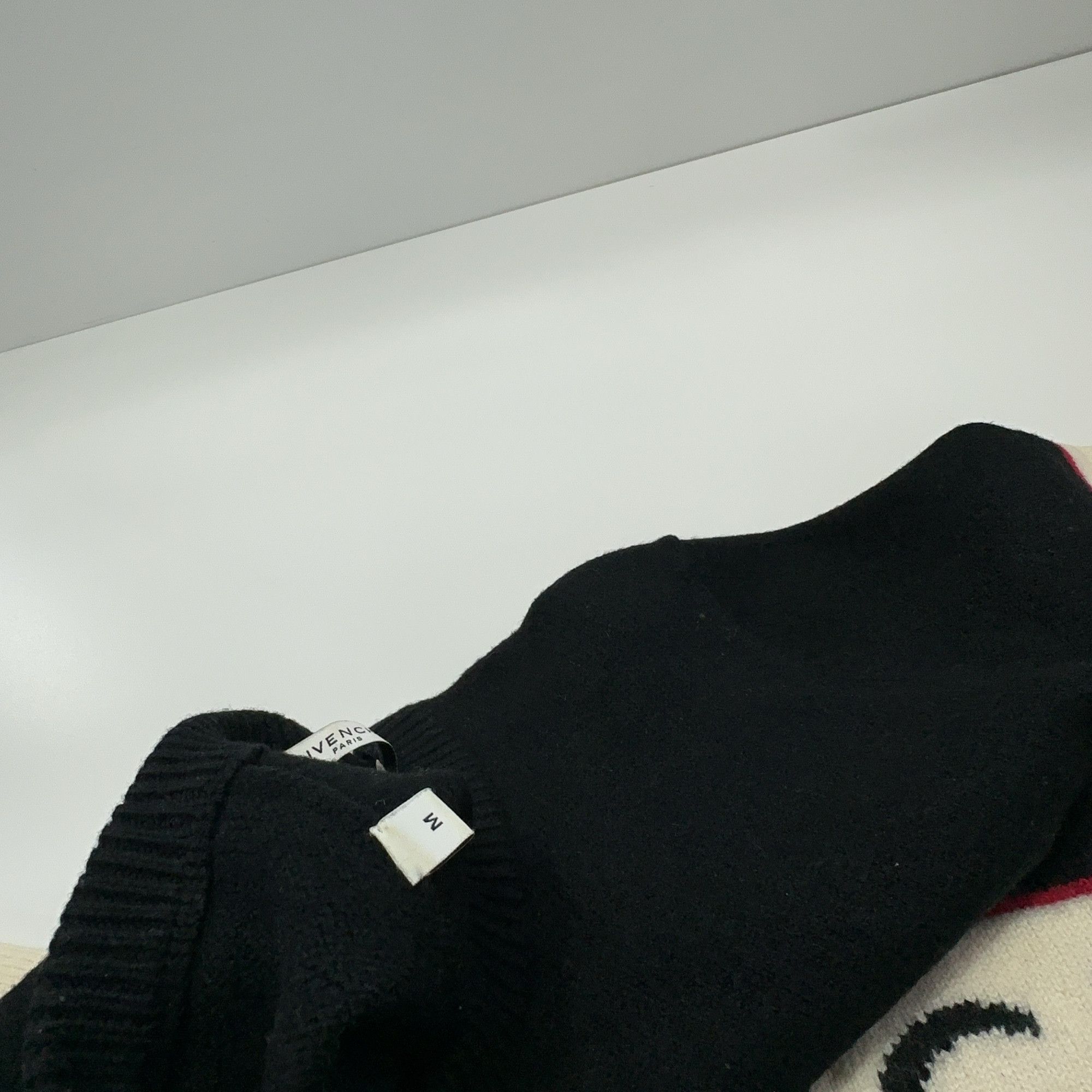 Givenchy Givenchy Logo Wool Sweater Black Size M Size US M / EU 48-50 / 2 - 7 Thumbnail