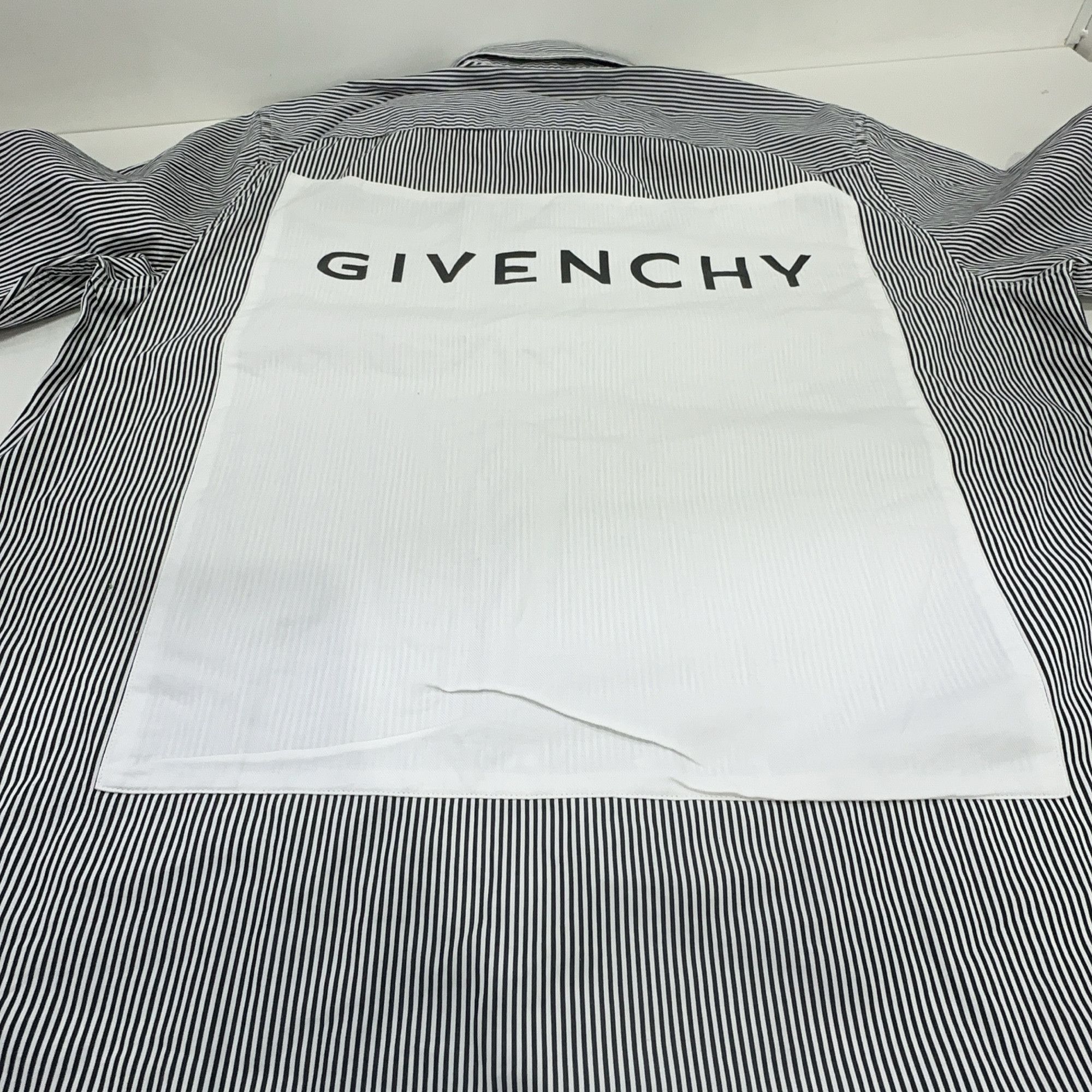 Givenchy Givenchy Logo Back Striped Shirt Size S Size US S / EU 44-46 / 1 - 9 Thumbnail