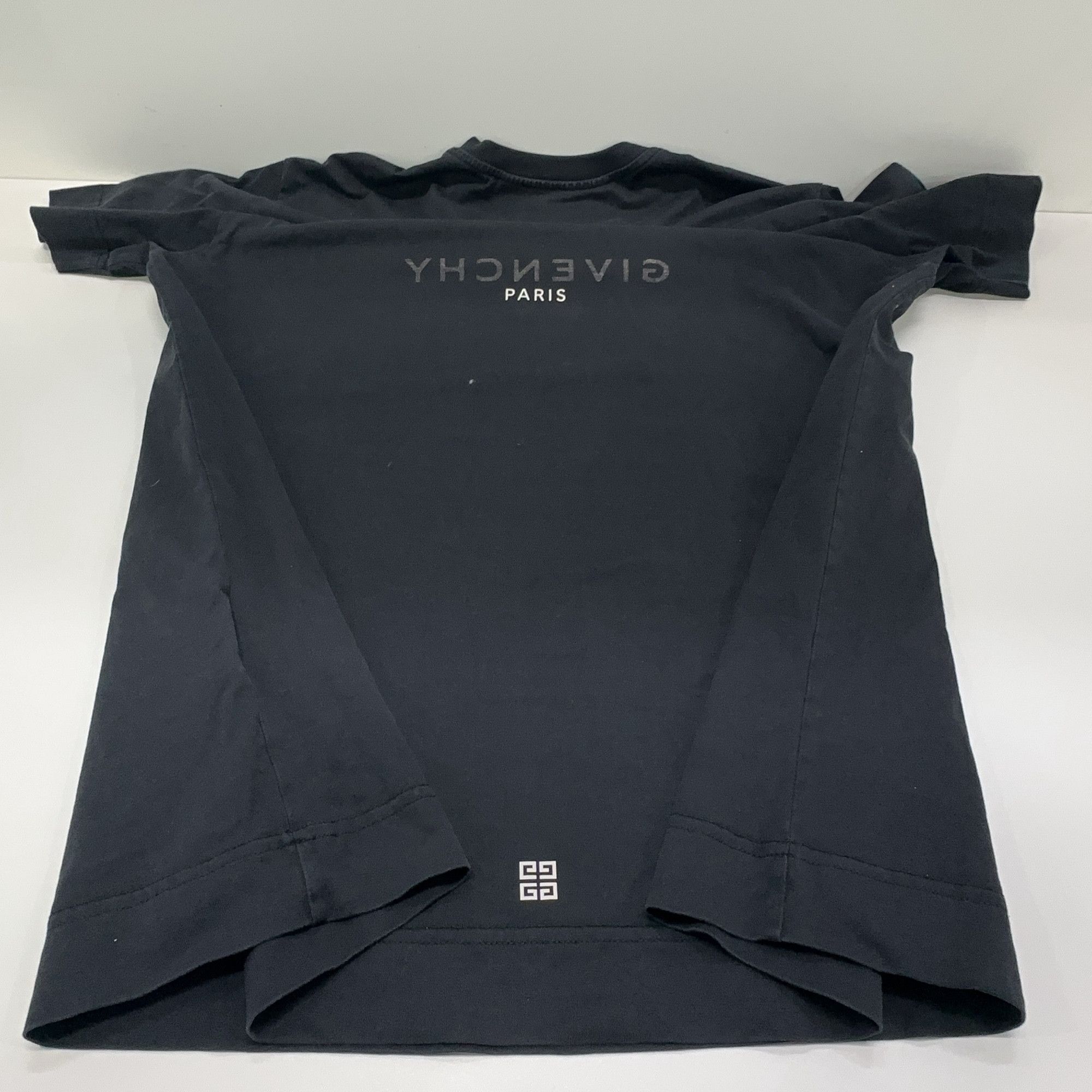 Givenchy Givenchy Logo Print T-Shirt Size XS Size US XS / EU 42 / 0 - 15 Thumbnail