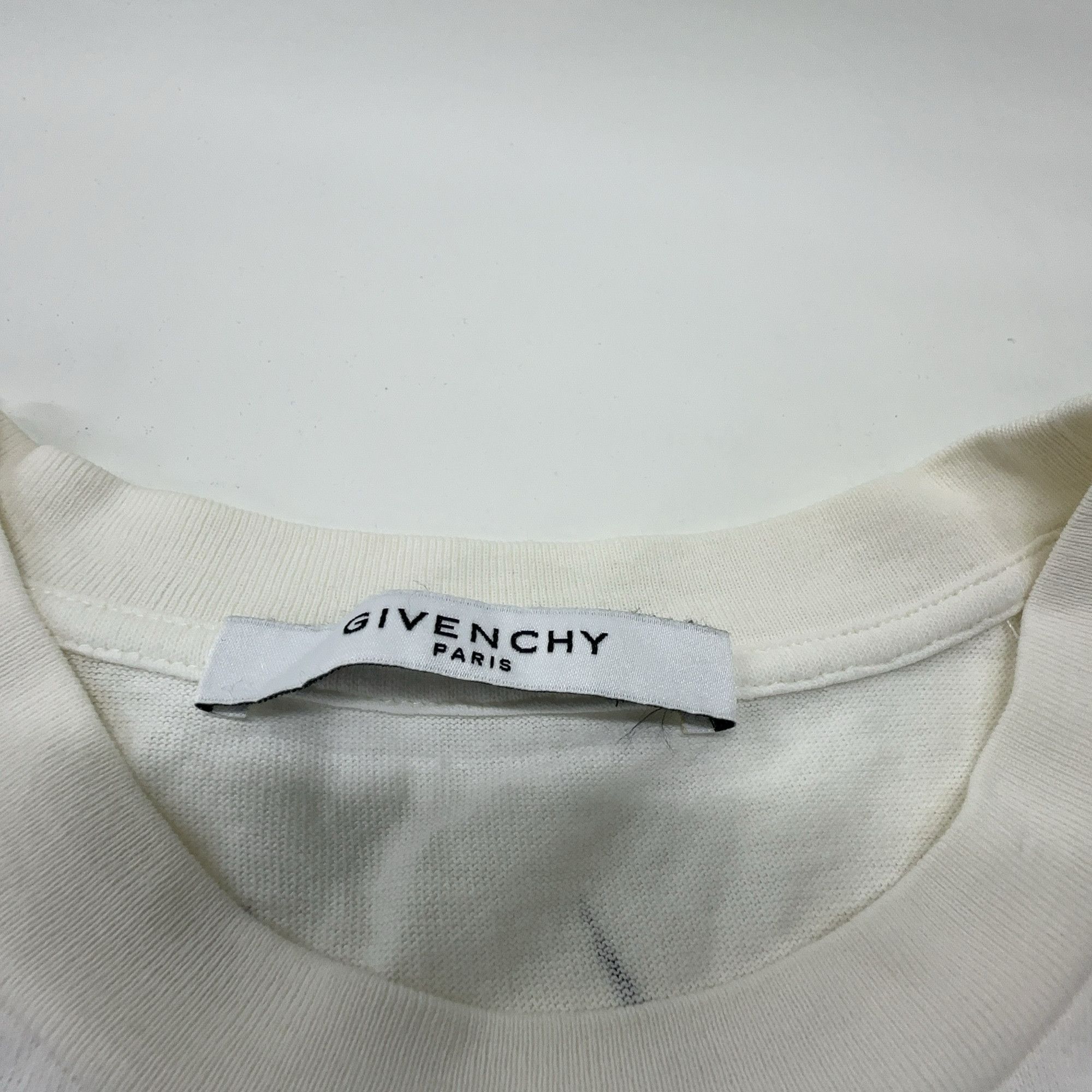 Givenchy Givenchy GV3 Industries Graphic T-Shirt Size XS Size XS / US 0-2 / IT 36-38 - 3 Thumbnail