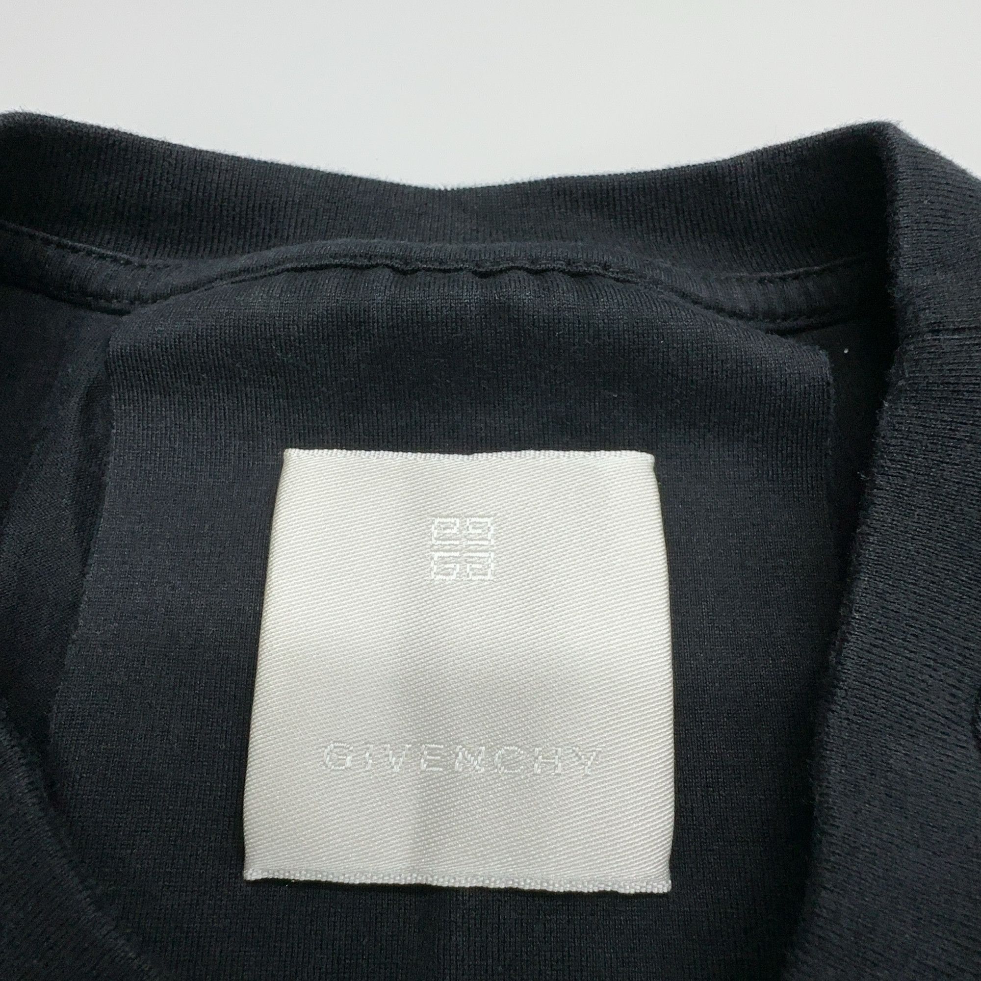 Givenchy Givenchy Embossed Logo T-Shirt Size XS Size US XS / EU 42 / 0 - 5 Thumbnail