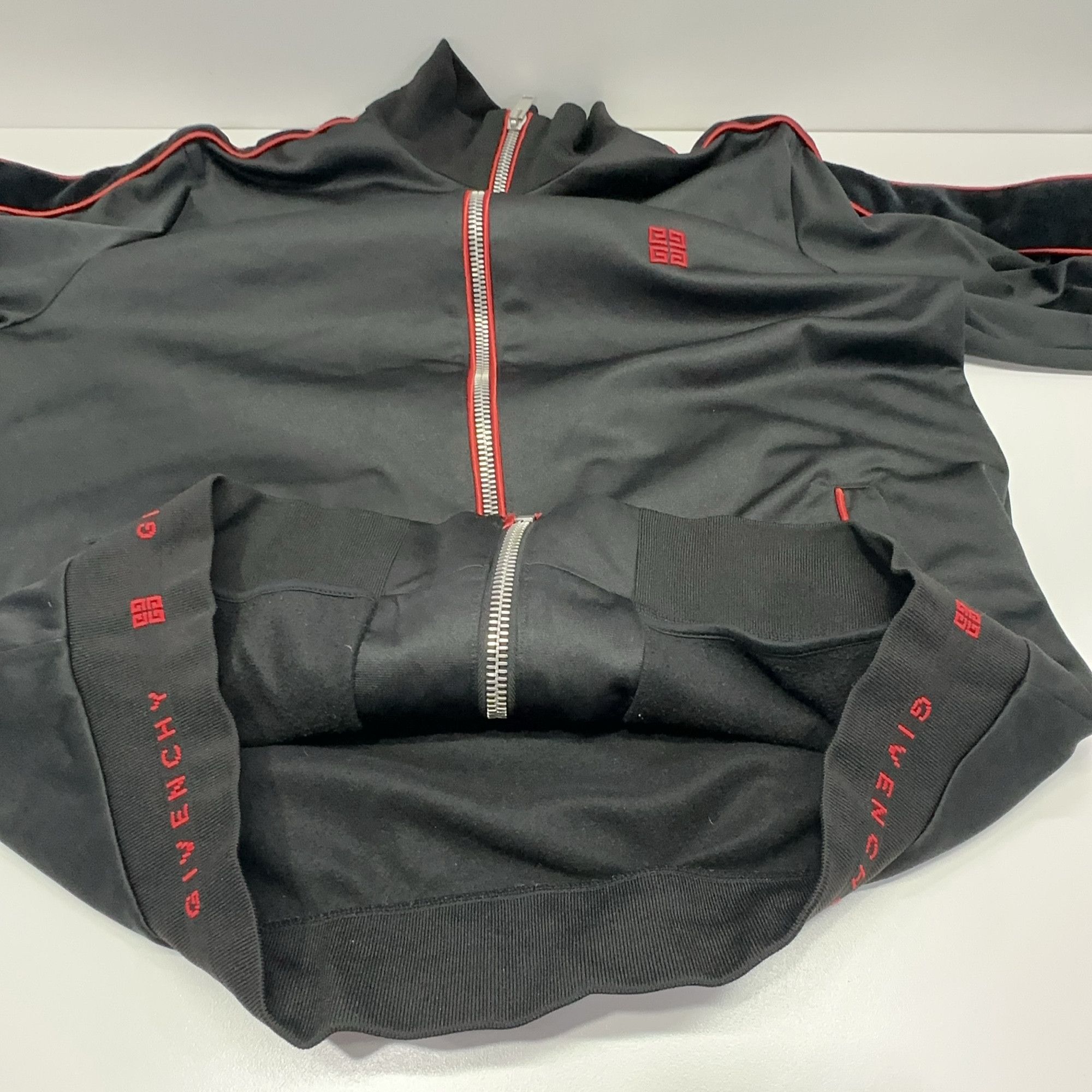 Givenchy Givenchy Red Logo Track Jacket Size XL Size US XL / EU 56 / 4 - 7 Thumbnail