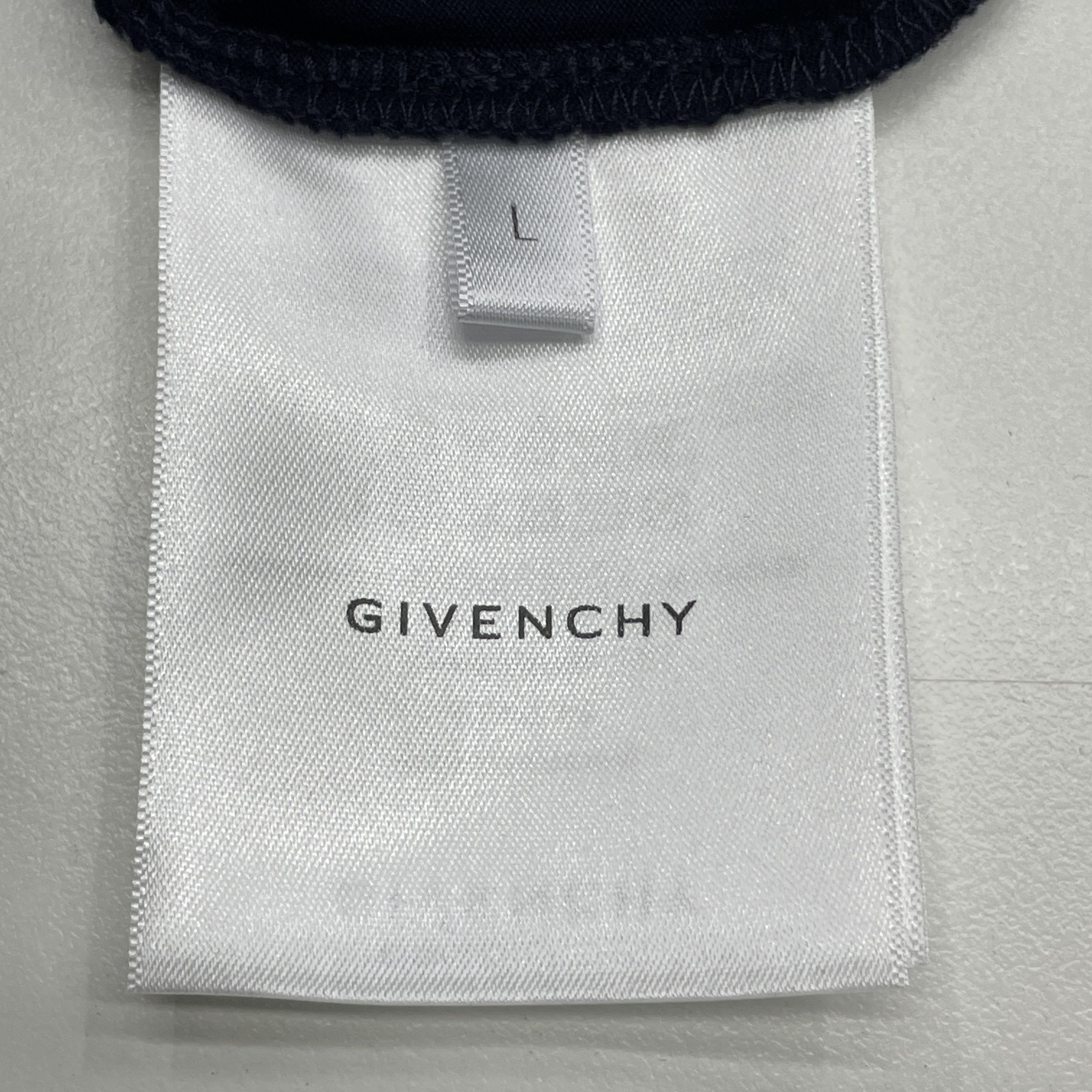 Givenchy Givenchy Logo T-Shirt Size L Size US L / EU 52-54 / 3 - 4 Thumbnail