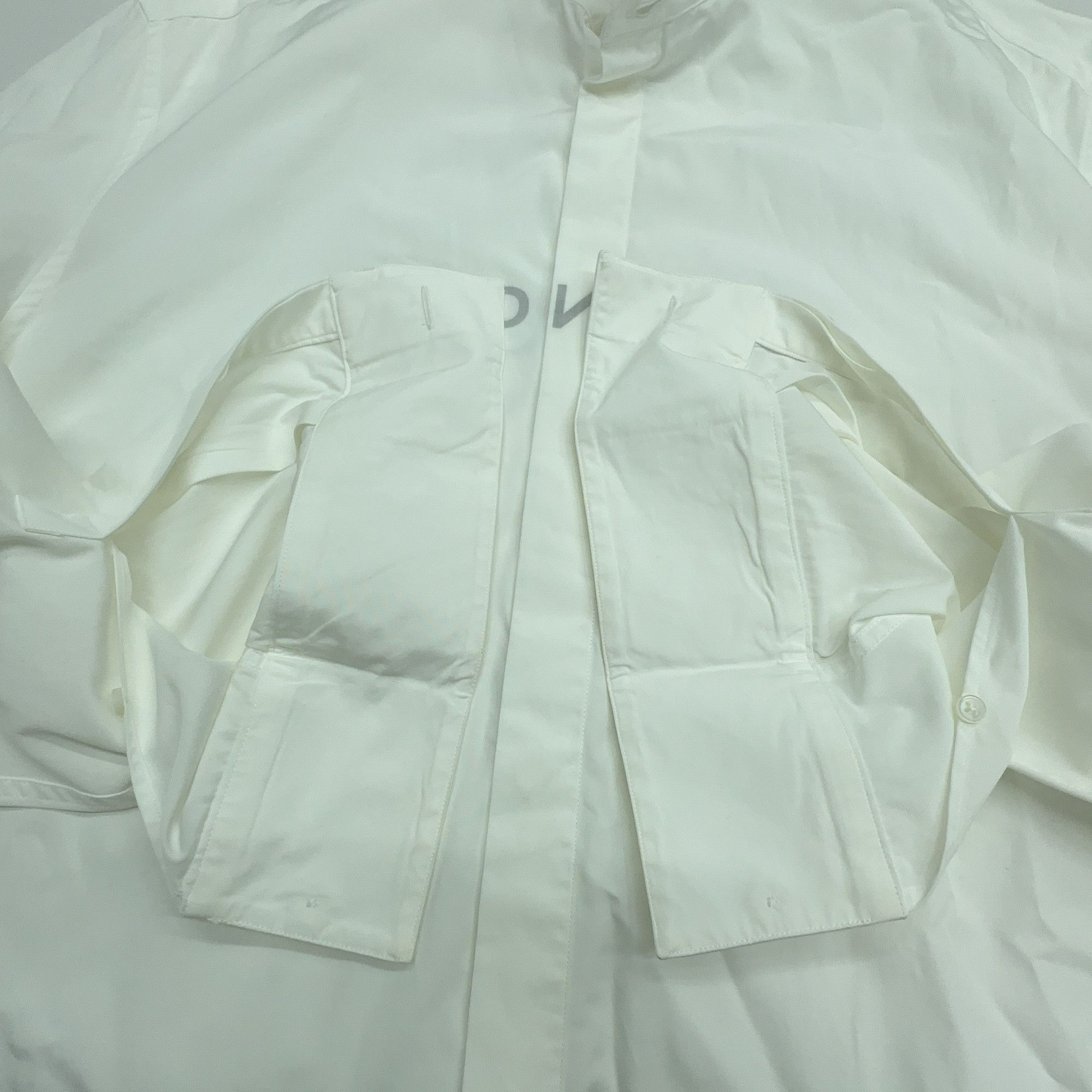 Givenchy Givenchy Logo Button Up Shirt Size L Size US XS / EU 42 / 0 - 7 Thumbnail